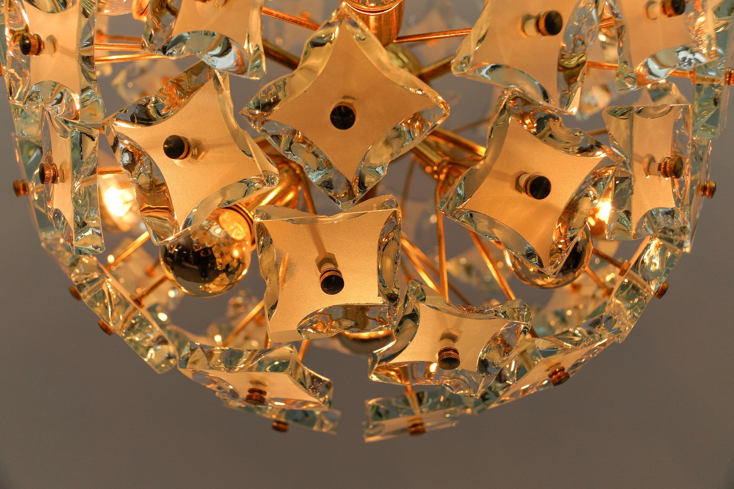 Fontana Arte Snowflake Lamp in Gold and Glass, 1960s Italy For Sale 8
