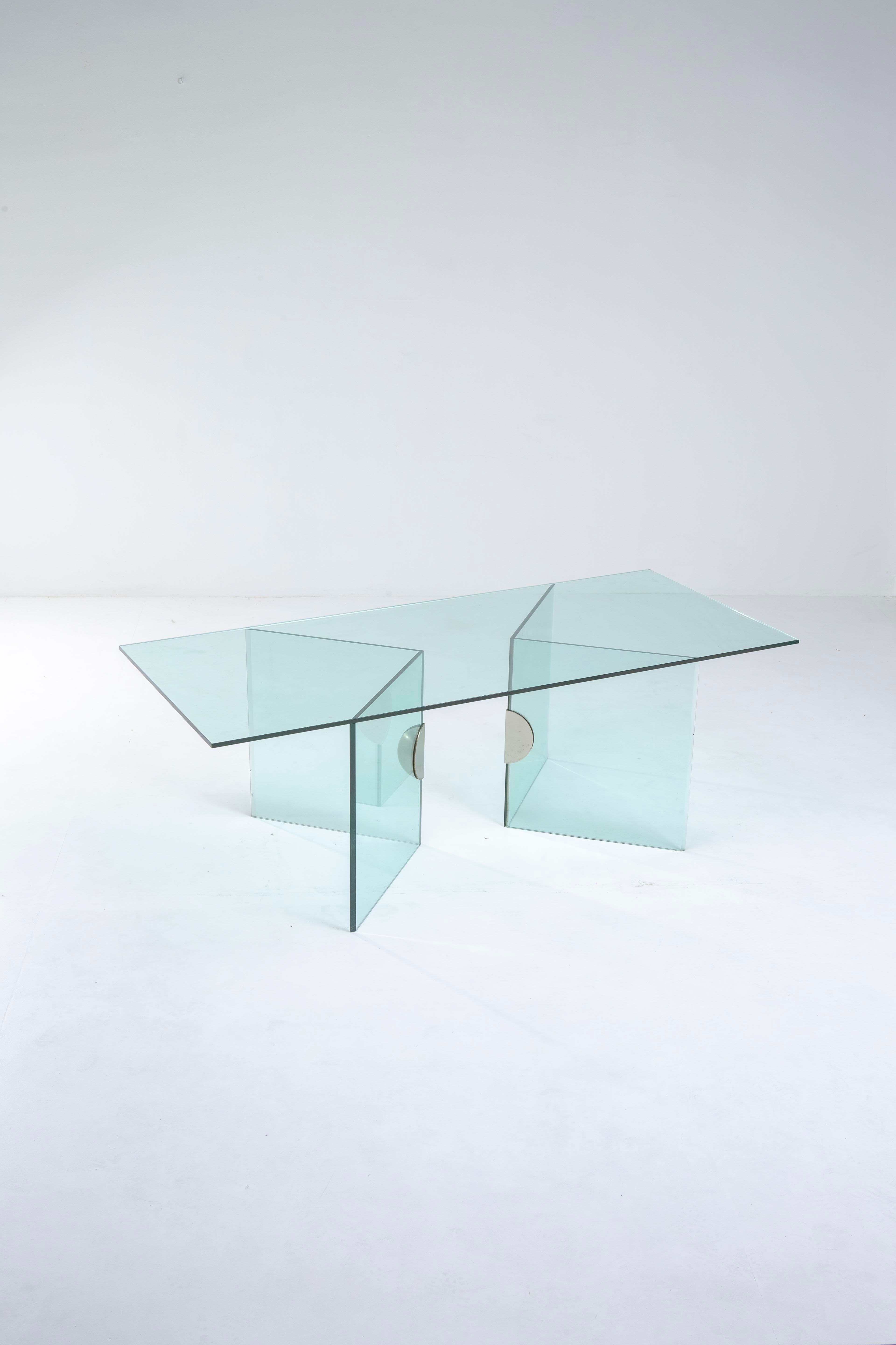 Italian Gianni Celada, Fontana Arte Stunning Merlino crystal dining table, 1969