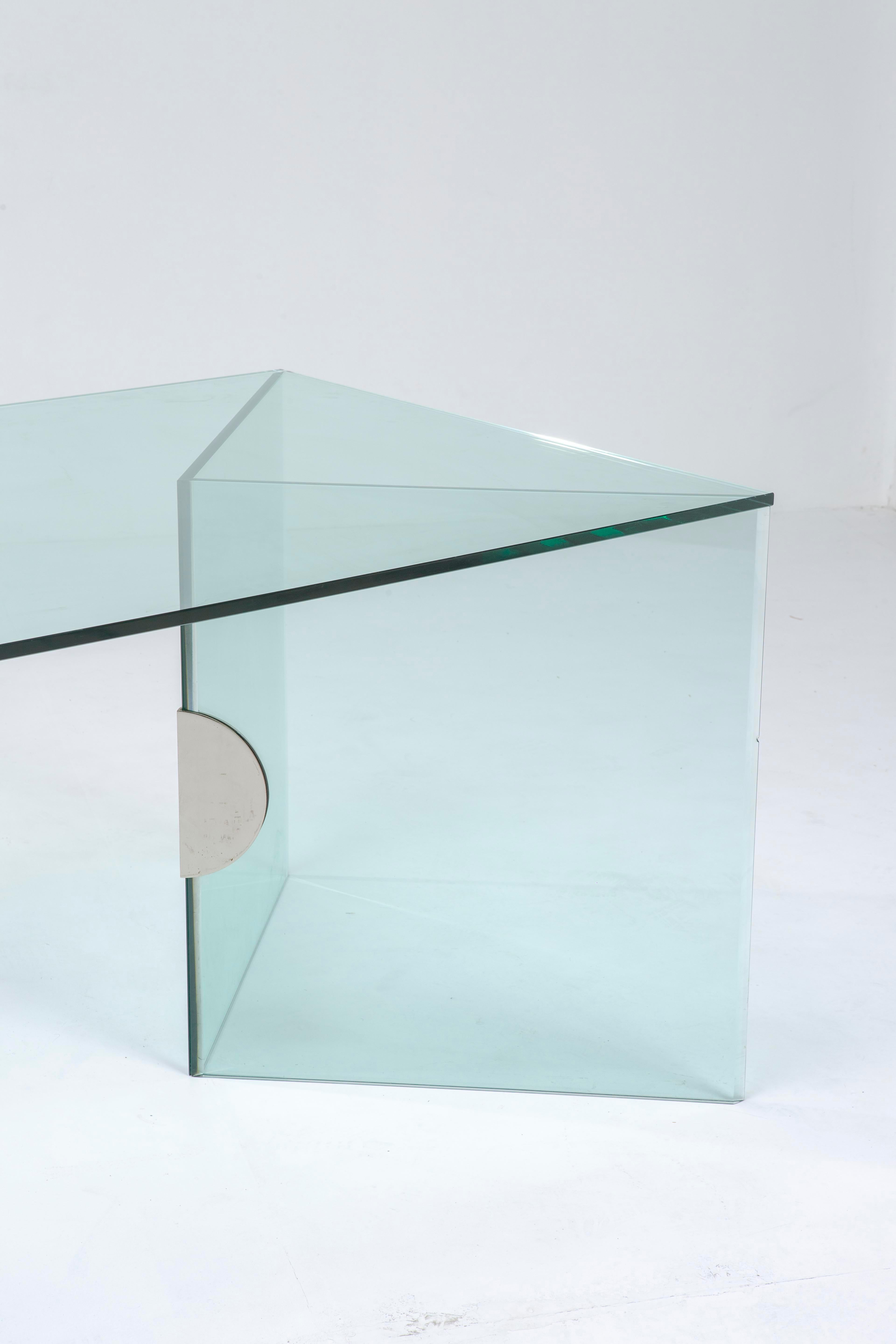 Brass Gianni Celada, Fontana Arte Stunning Merlino crystal dining table, 1969