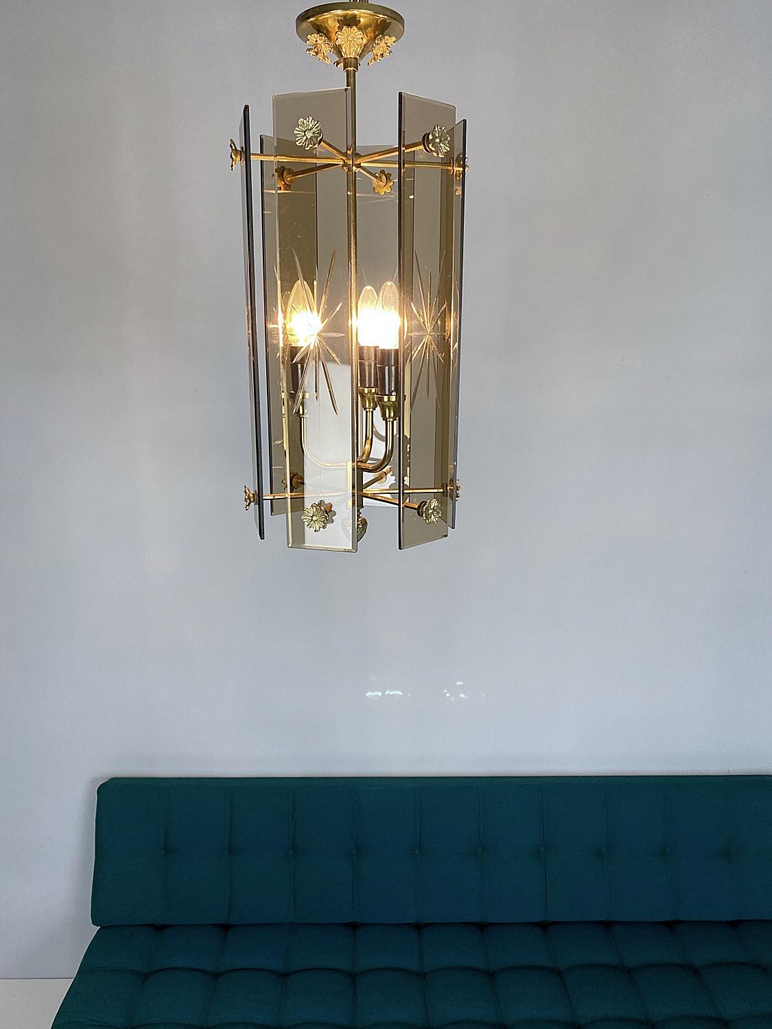 Fontana Arte Style Brass & Carved Glass Lantern, 1950s, Italy In Good Condition For Sale In Biebergemund, Hessen