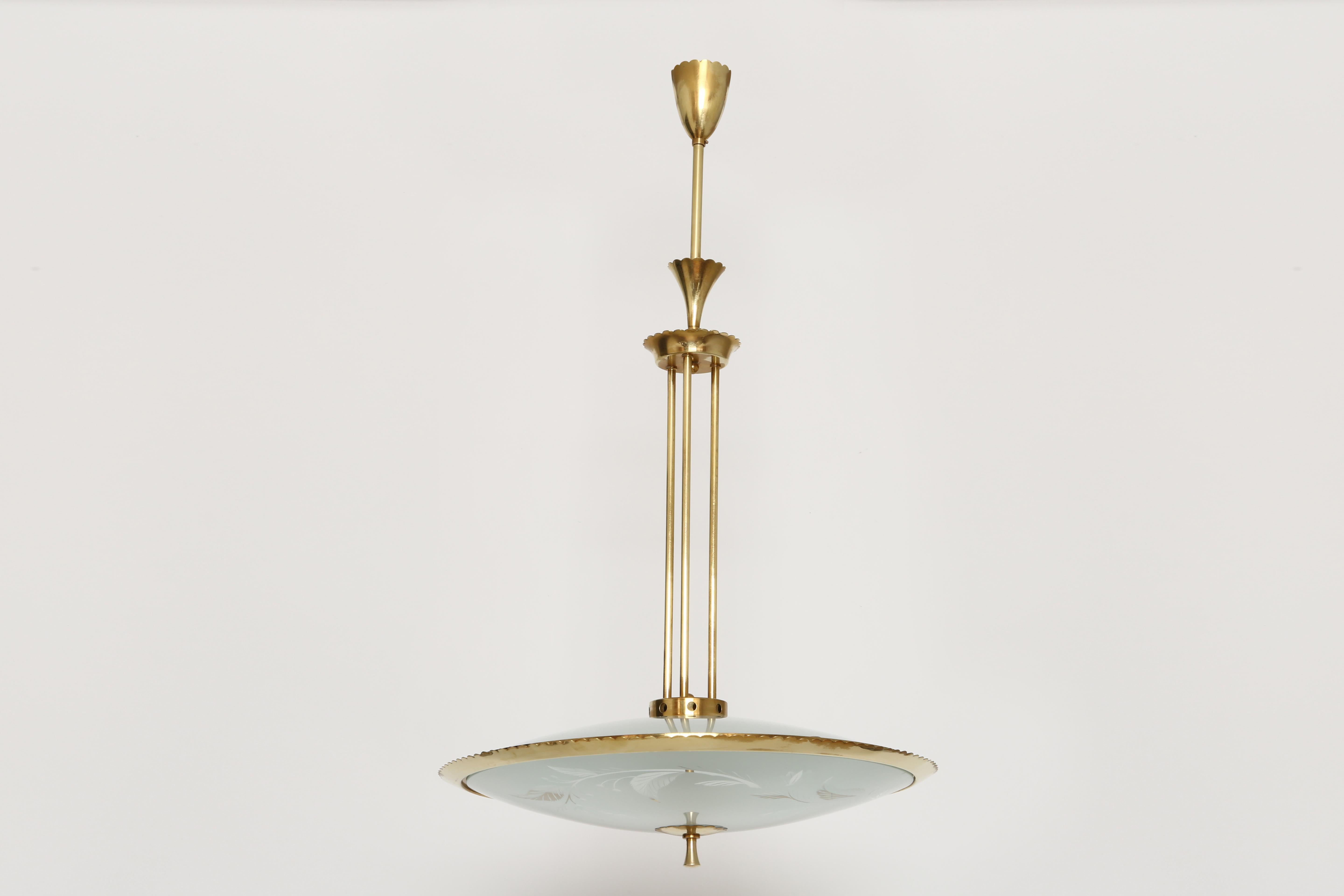 Mid-Century Modern Pietro Chiesa for Fontana Arte ceiling pendant attributed For Sale