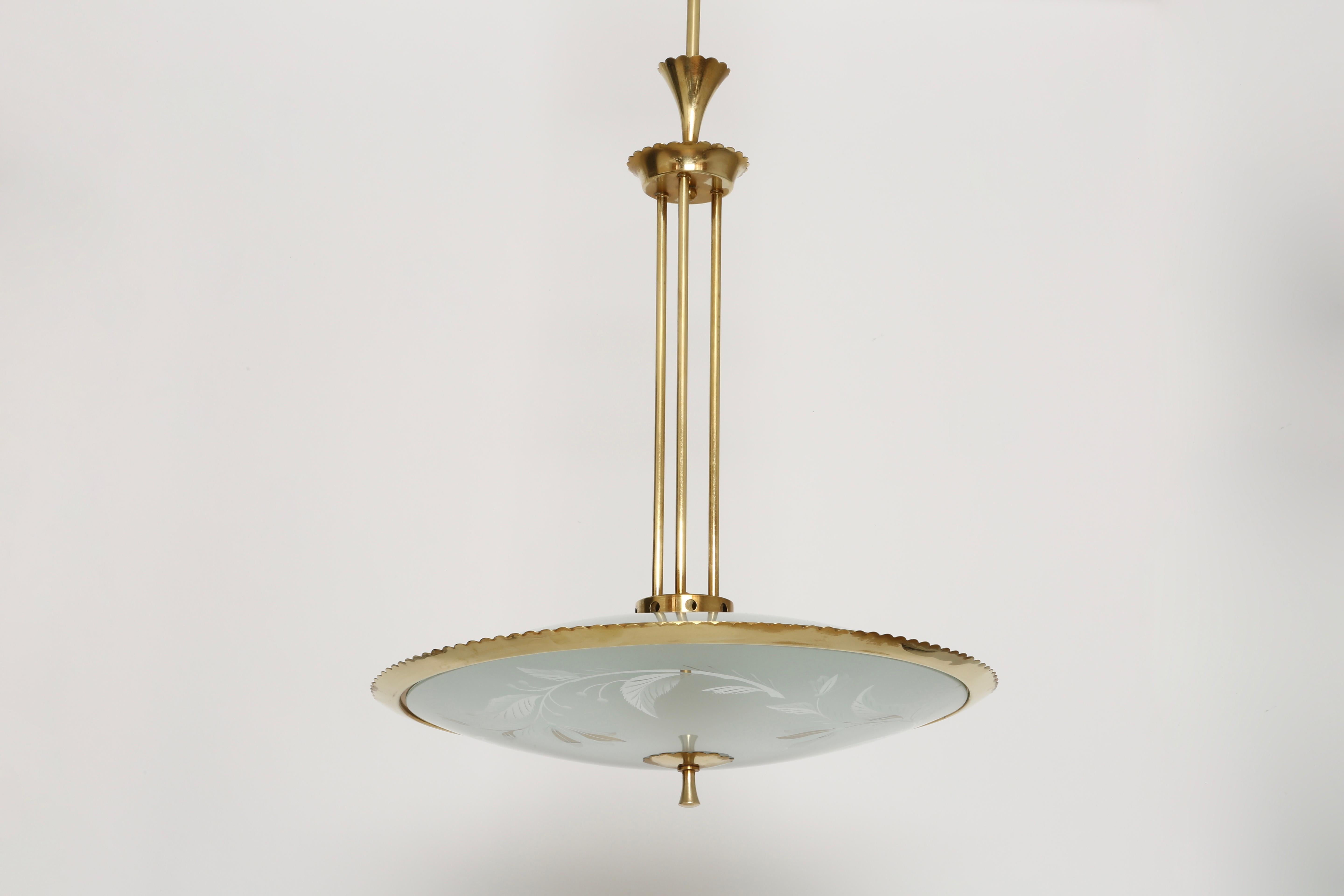 Pietro Chiesa for Fontana Arte ceiling pendant attributed In Good Condition For Sale In Brooklyn, NY