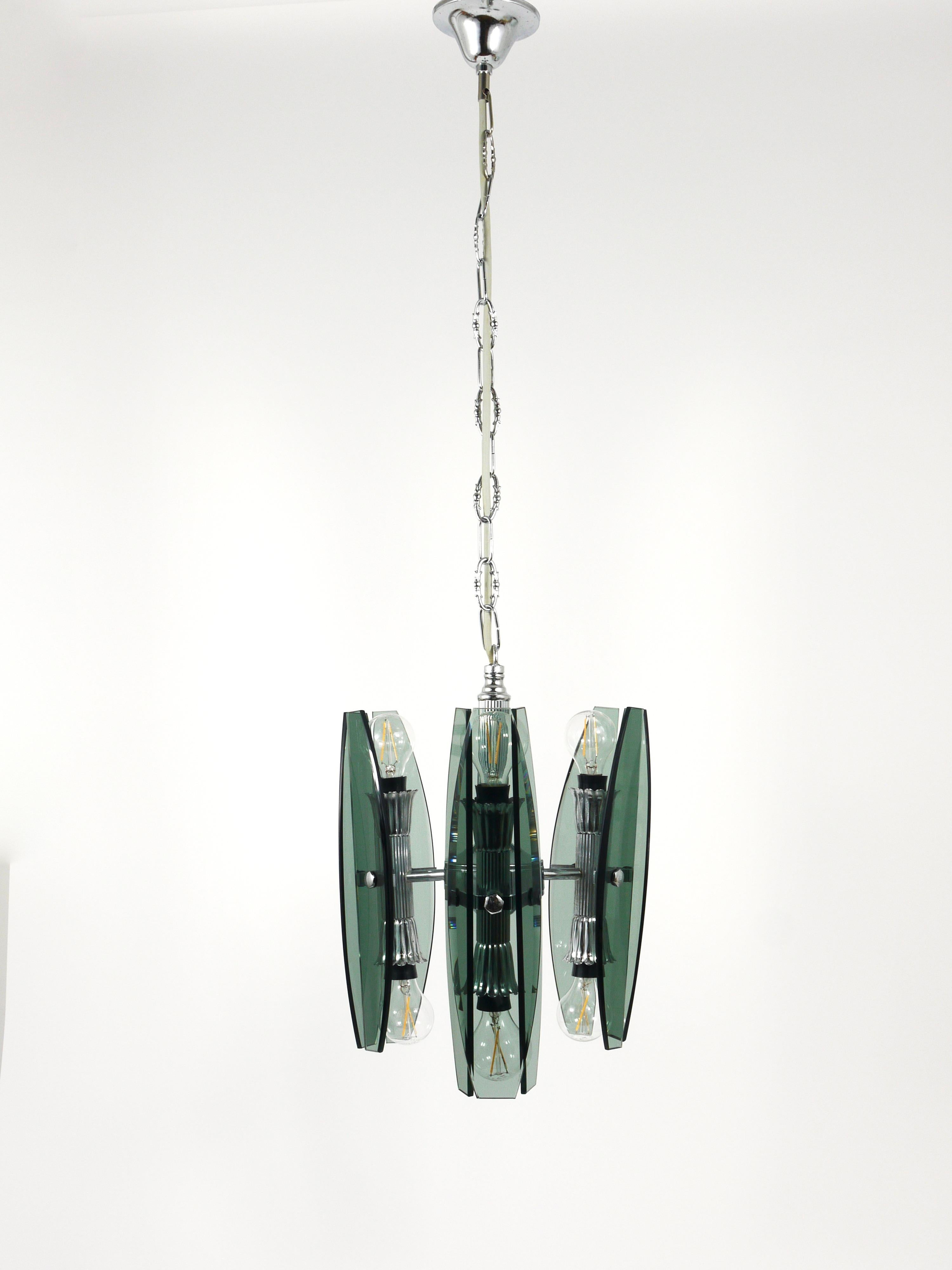 Kronleuchter-Pendelleuchte aus Glas und Chrom im Fontana-Arte-Stil von Veca Murano, Italien (Moderne der Mitte des Jahrhunderts) im Angebot