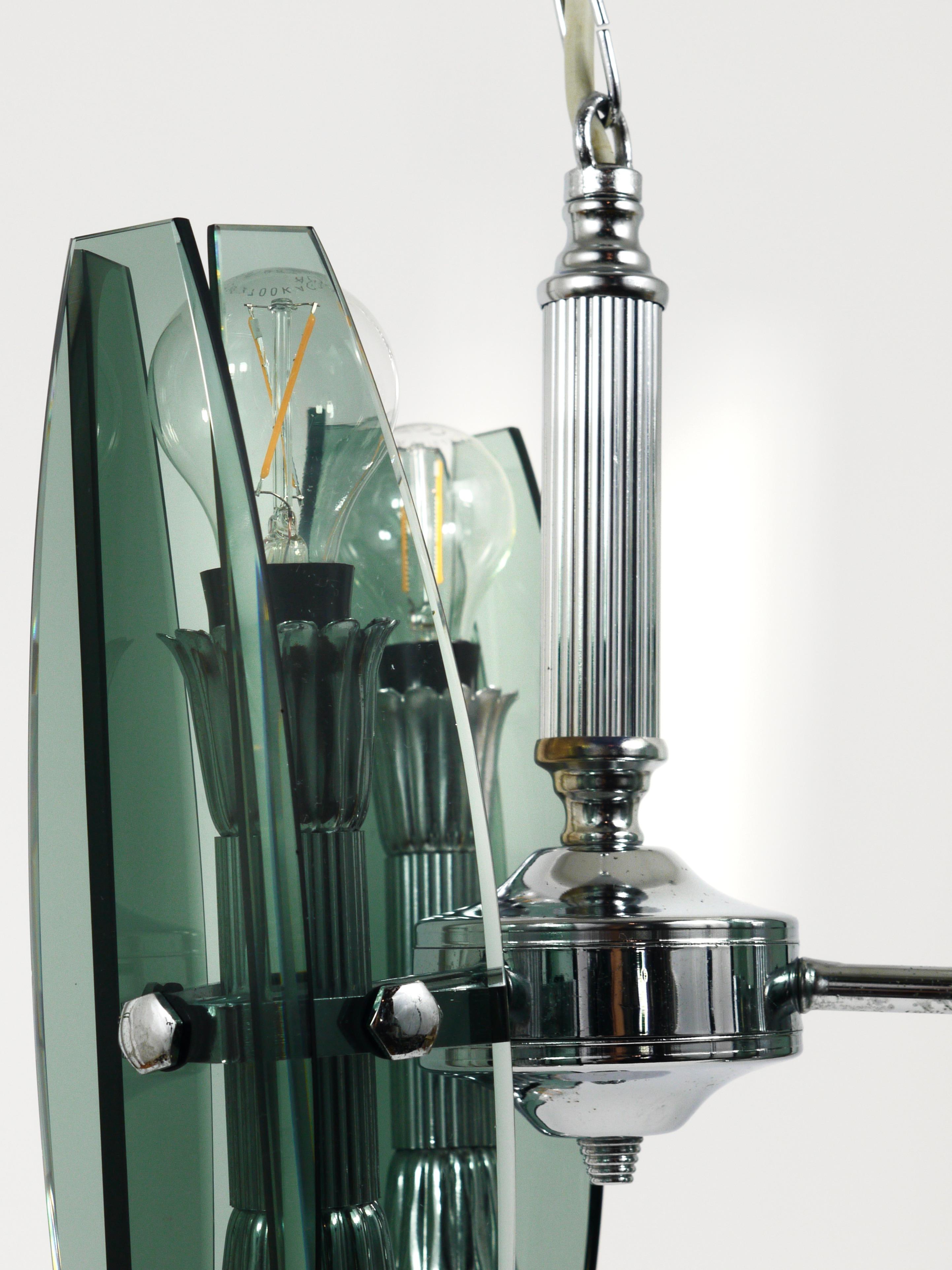 Kronleuchter-Pendelleuchte aus Glas und Chrom im Fontana-Arte-Stil von Veca Murano, Italien (Italienisch) im Angebot