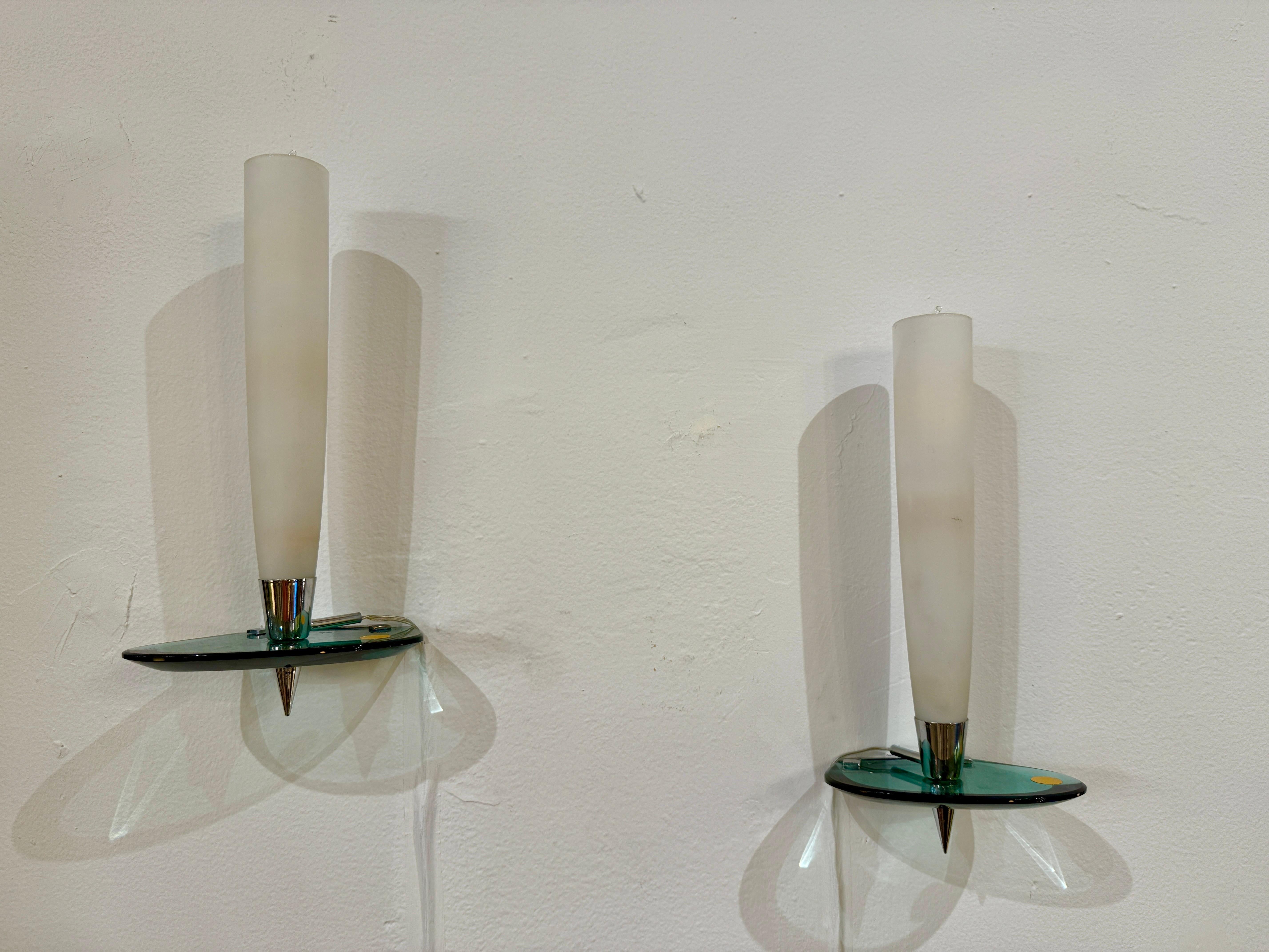 Pair of sconces with hand-sculpted glass Verde Nilo in the style of Fontana Arte, Italy, 1970.