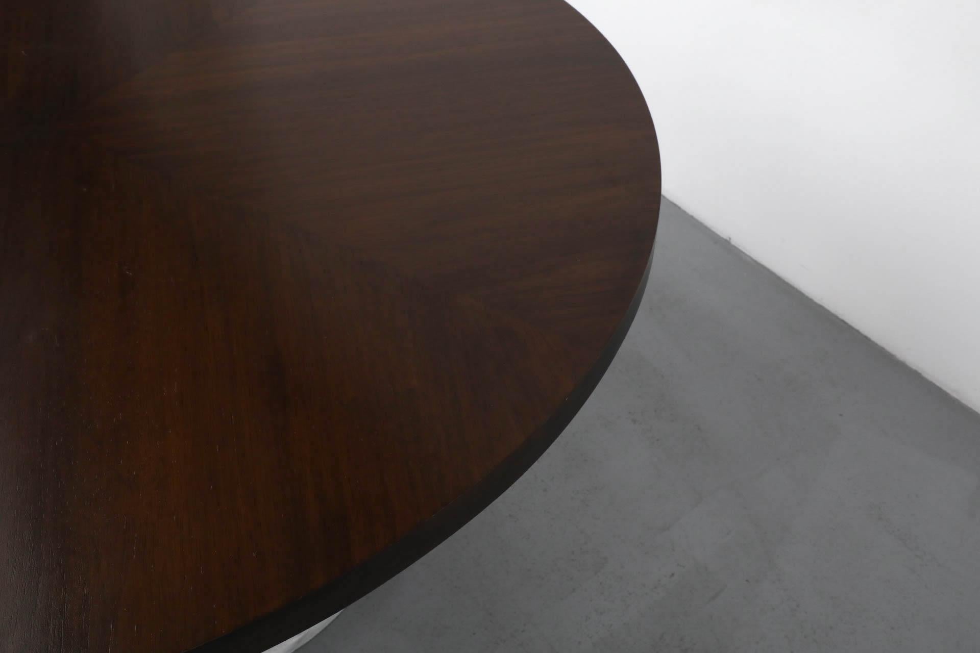 Mesa de Pedestal Estilo Fontana Arte con Tablero de Madera Sunburst y Base de Cromo y Mármol en venta 8