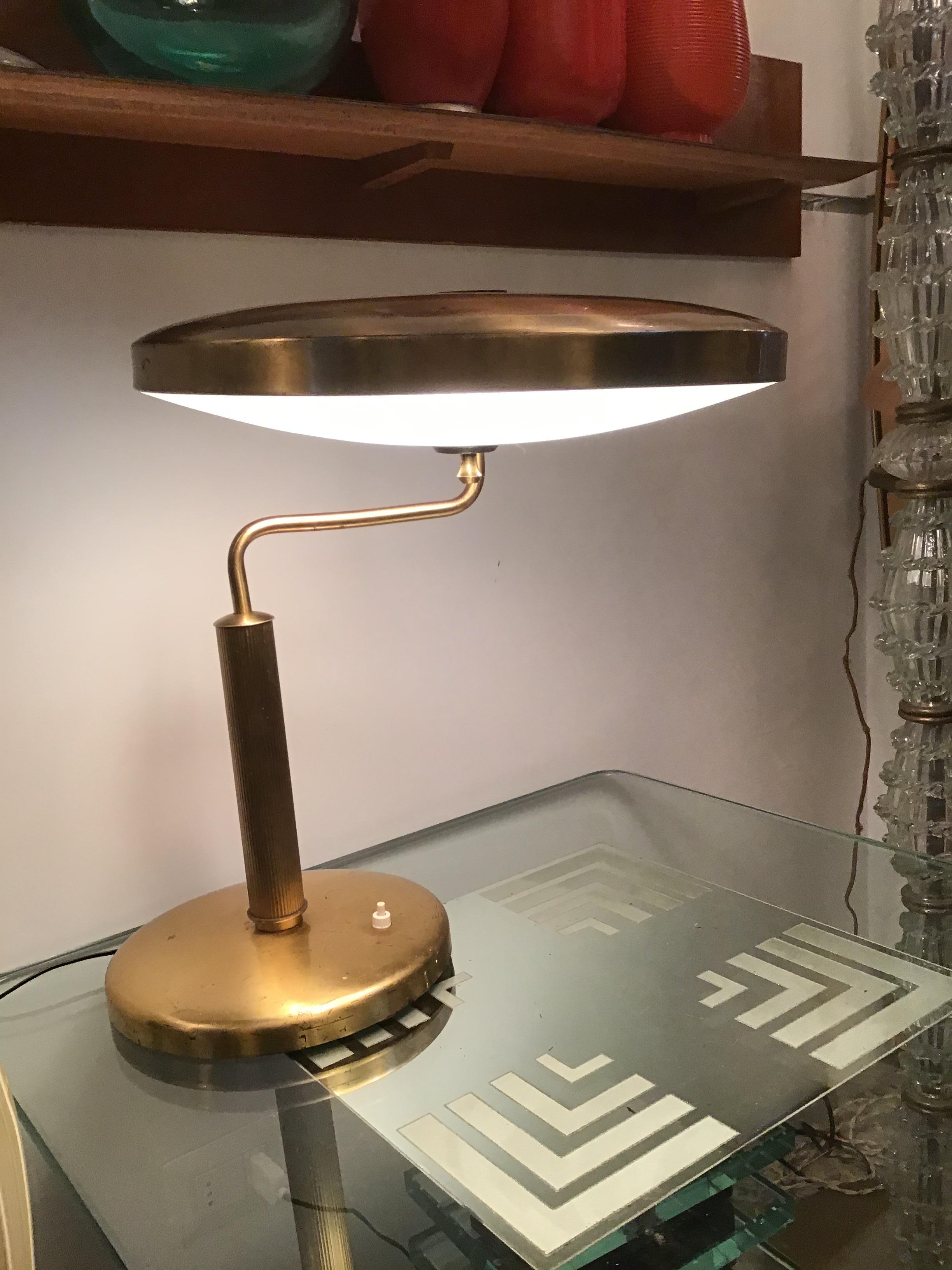 Fontana Arte Table Lamp Brass Glass, 1950, Italy For Sale 7