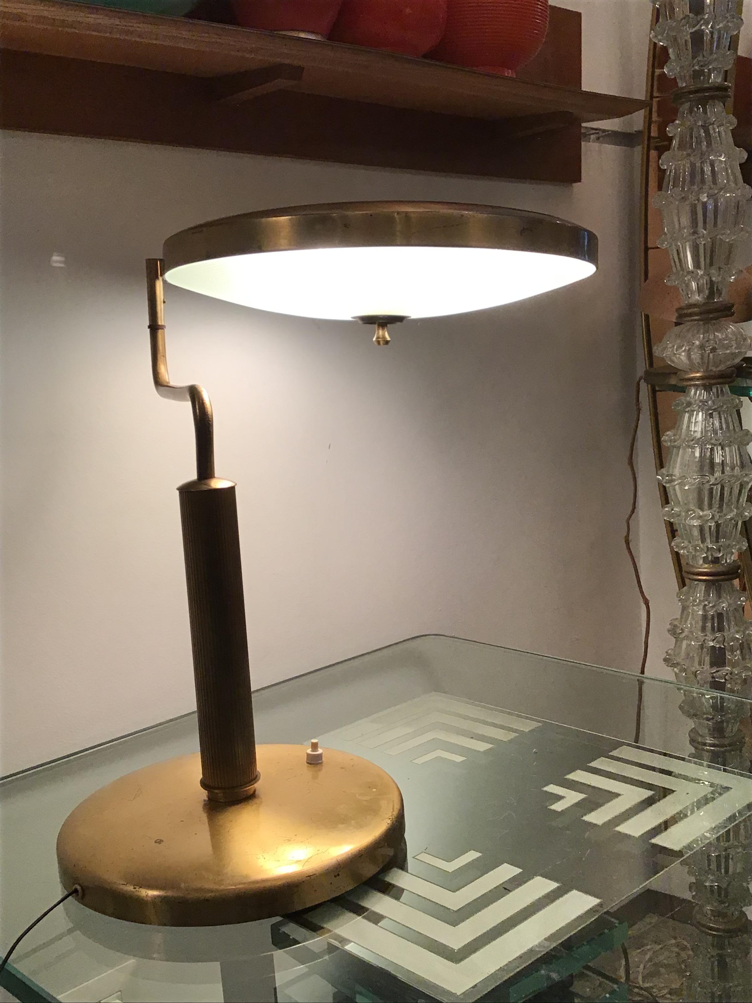 Fontana Arte table lamp brass glass, 1950, Italy.