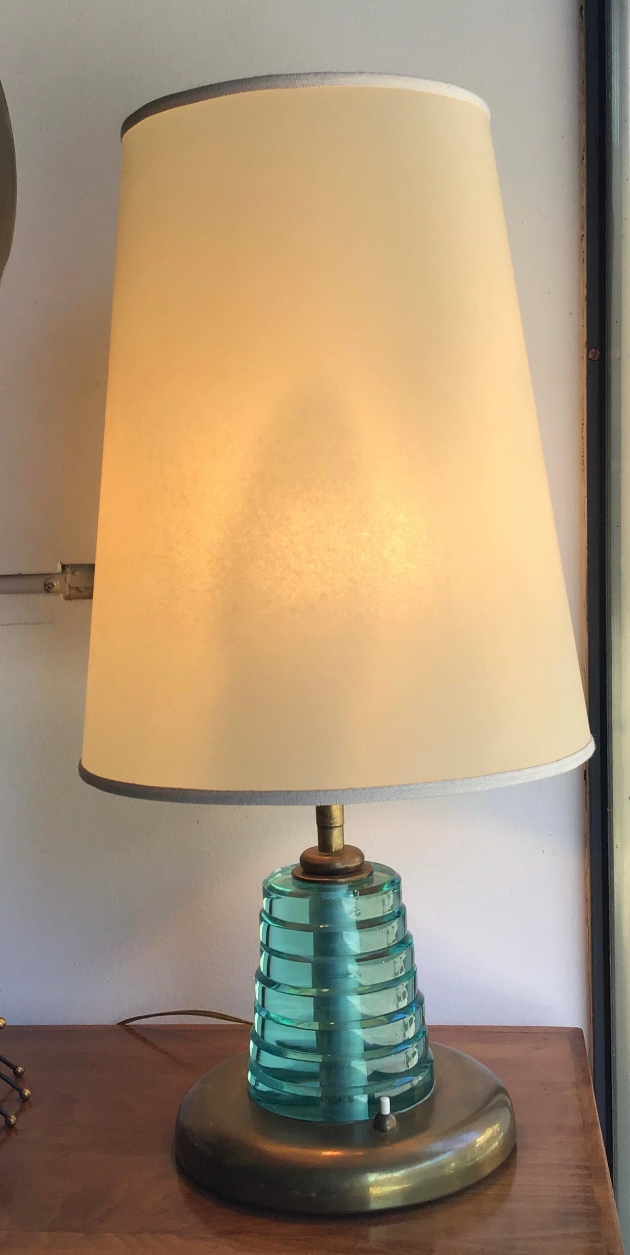 Tischlampe Fontana Arte aus Messing und Glas mit Pergamena, 1950, Italien im Angebot 5