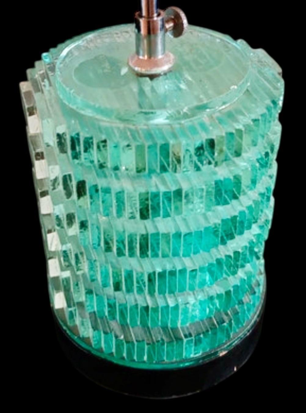Lámpara de sobremesa Fontana Arte Cristal único, Italia Años 60 Hecho a mano en venta