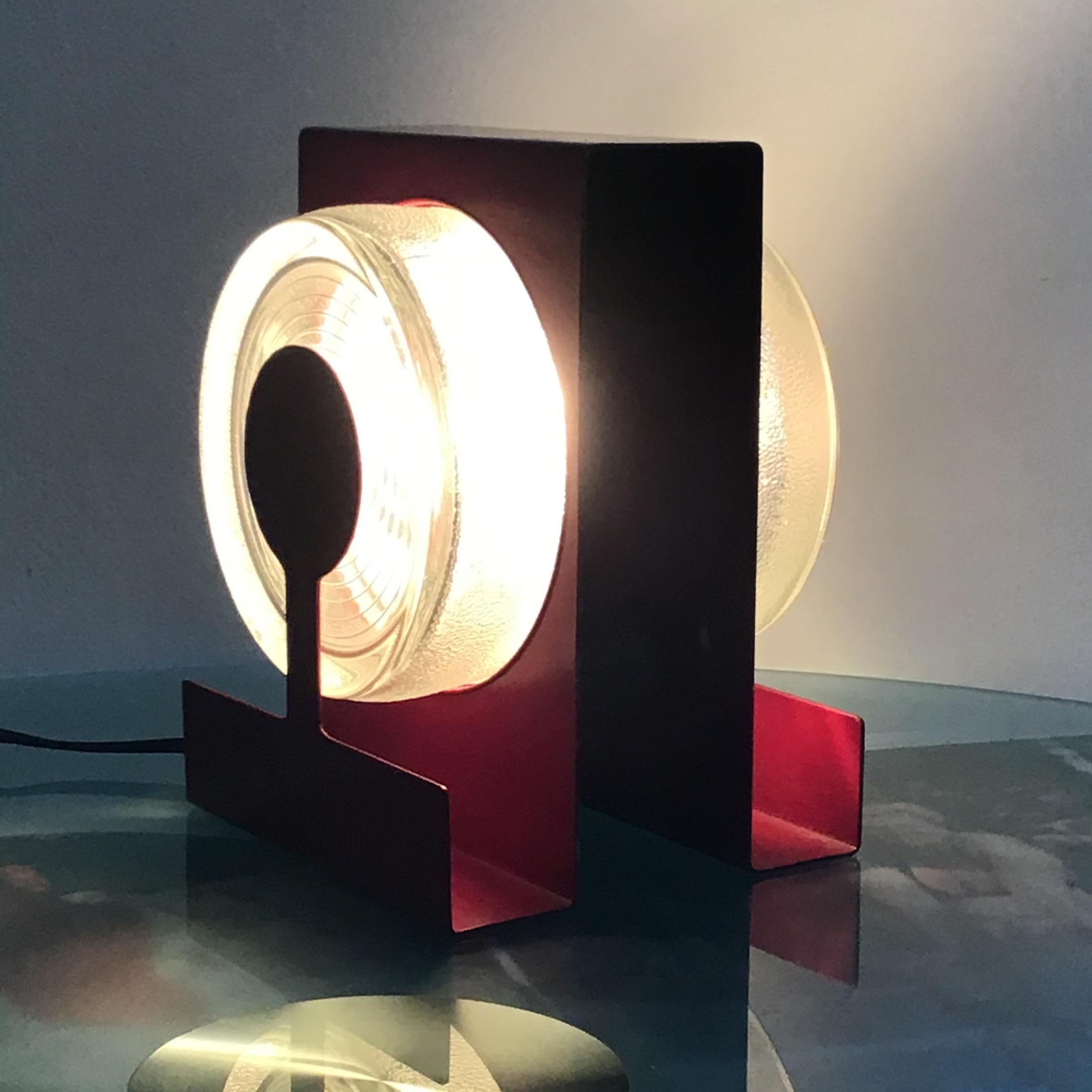 Fontana Arte Table Lamp “Yoyo” “ Eugenio Gentili Tedeschi” Glass Metal 1970 IT For Sale 5