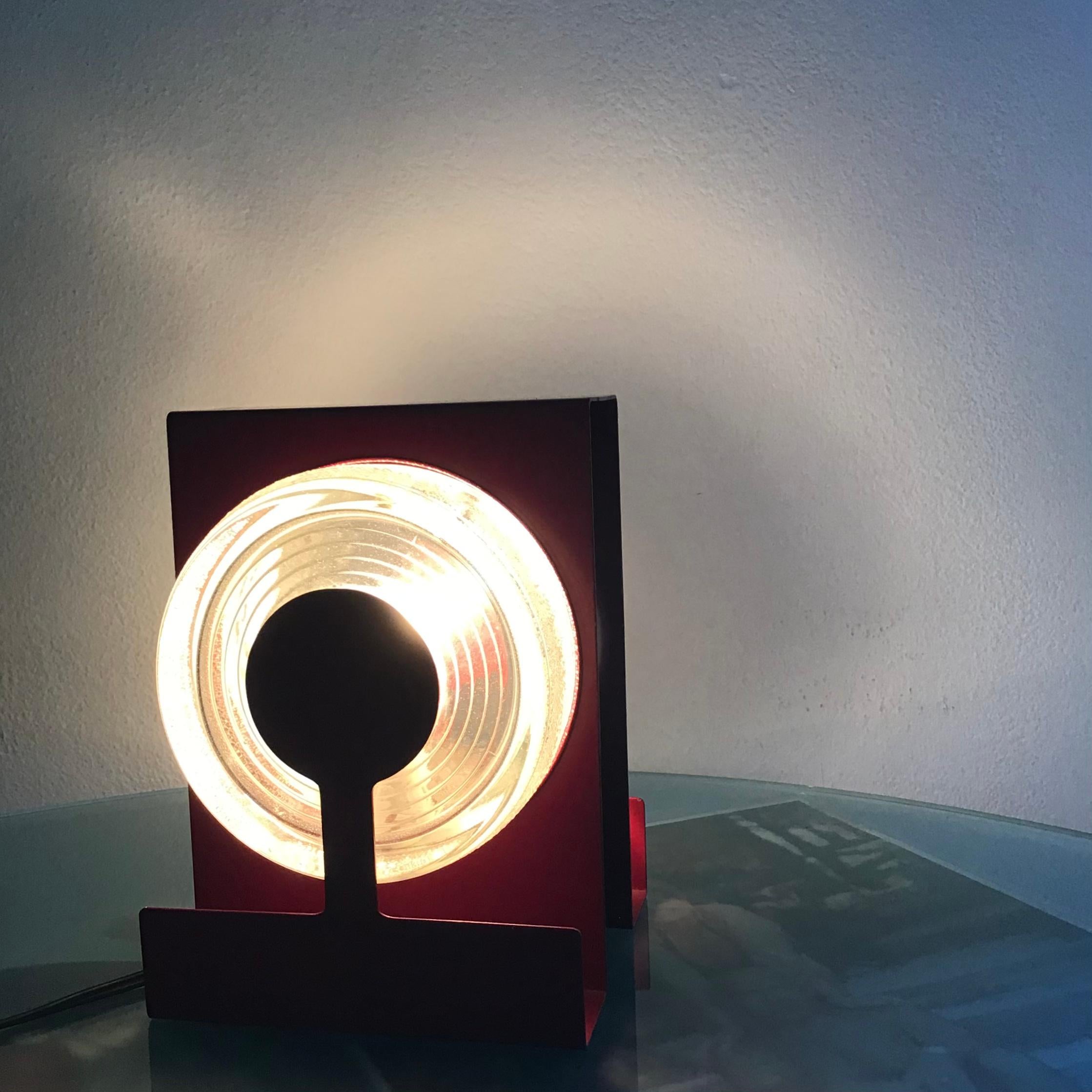 Fontana Arte Table Lamp “Yoyo” “ Eugenio Gentili Tedeschi” Glass Metal 1970 IT For Sale 11