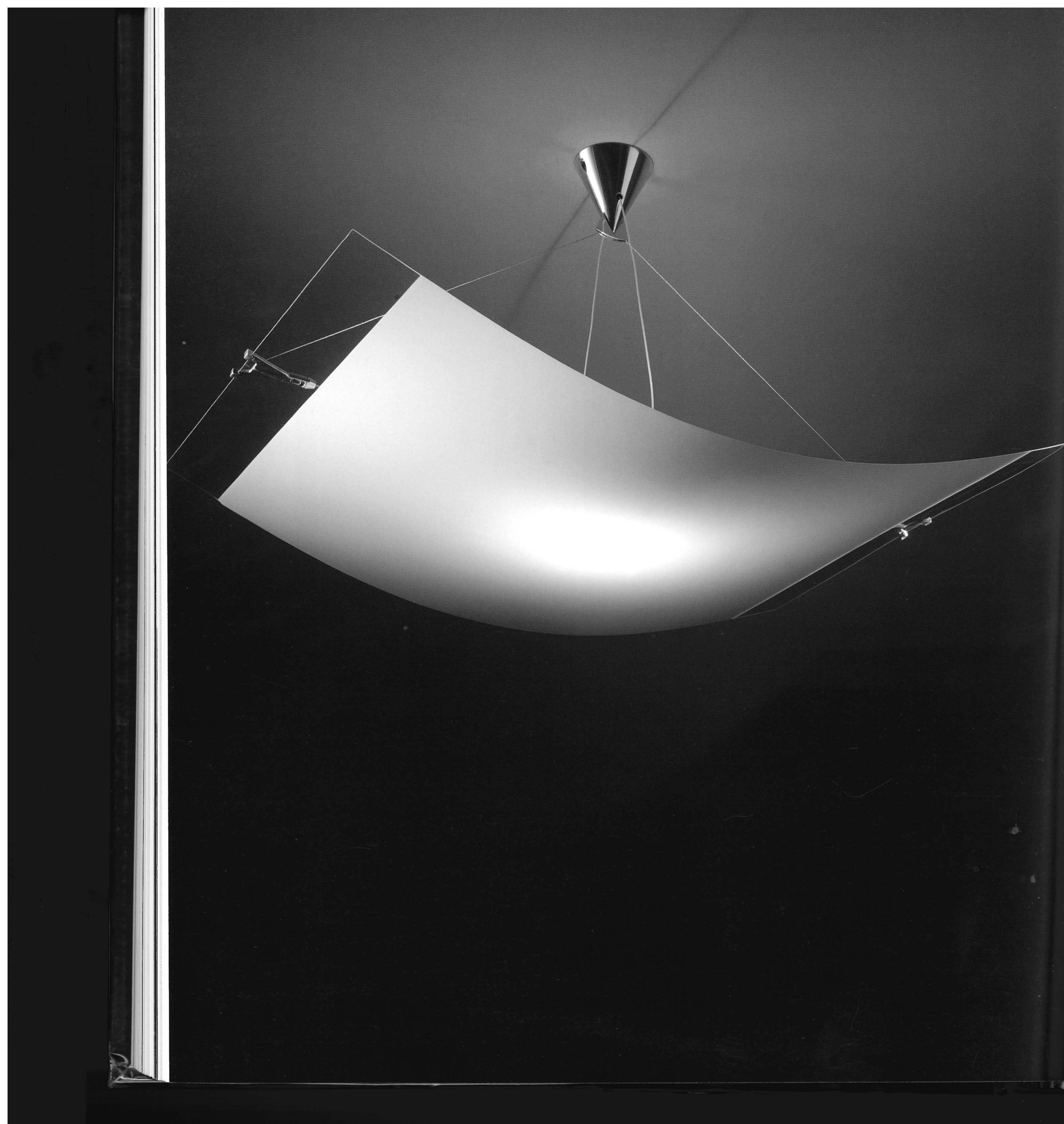 Paper Fontana Arte: Una Storia Trasparente by Laura Falconi (Book) For Sale