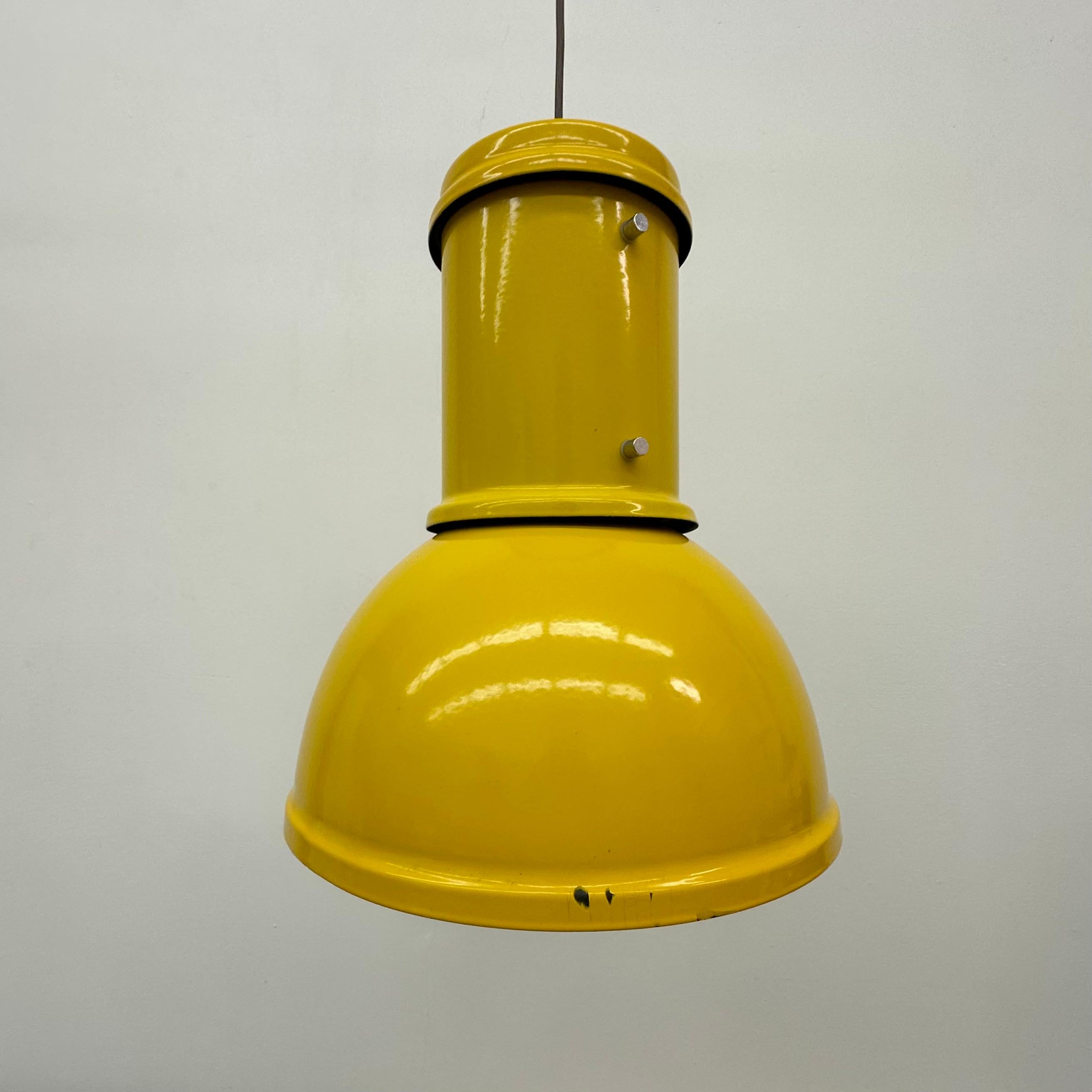 Fontana Arte yellow industrial hanging lamp , 1970’s For Sale 5