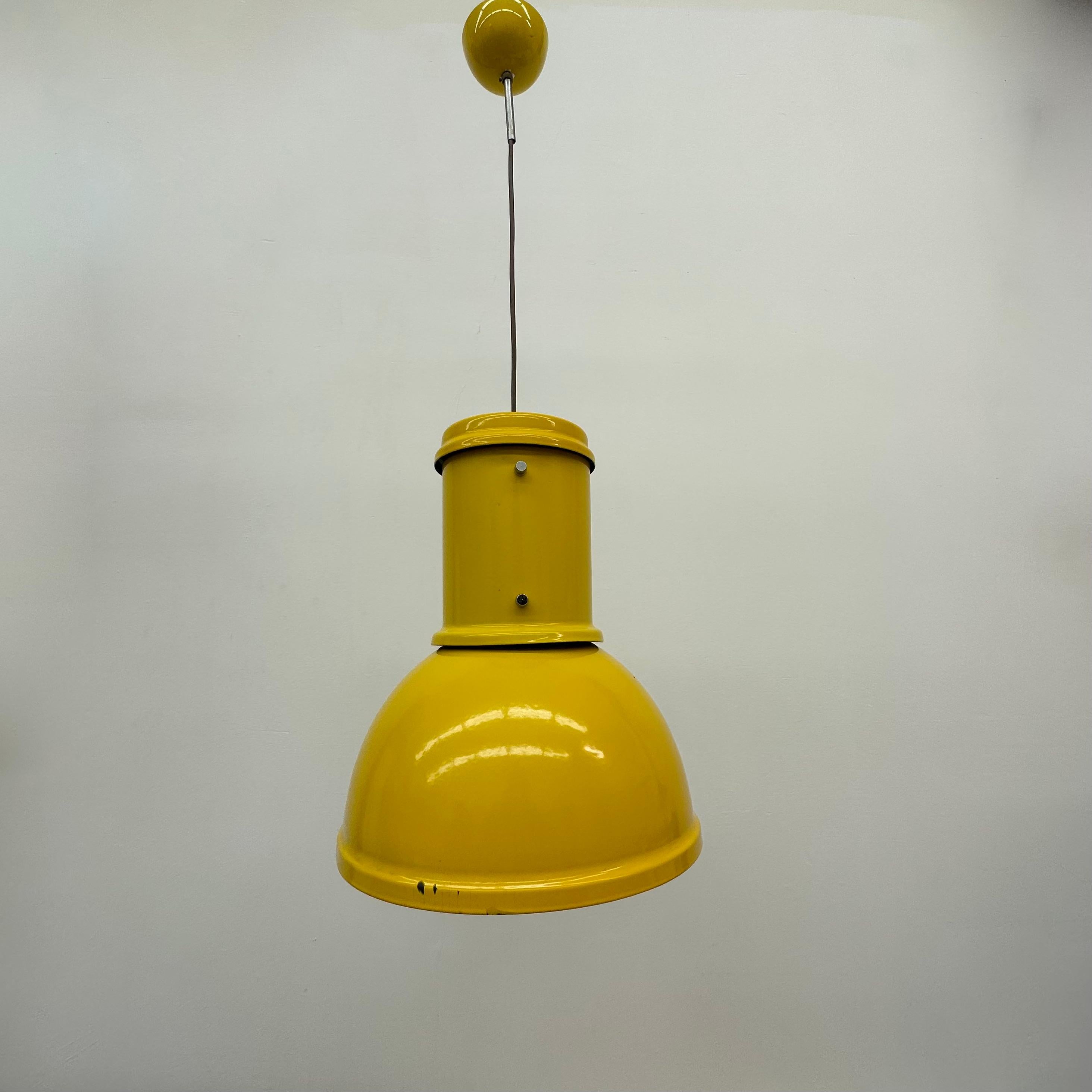 Fontana Arte yellow industrial hanging lamp , 1970’s For Sale 8