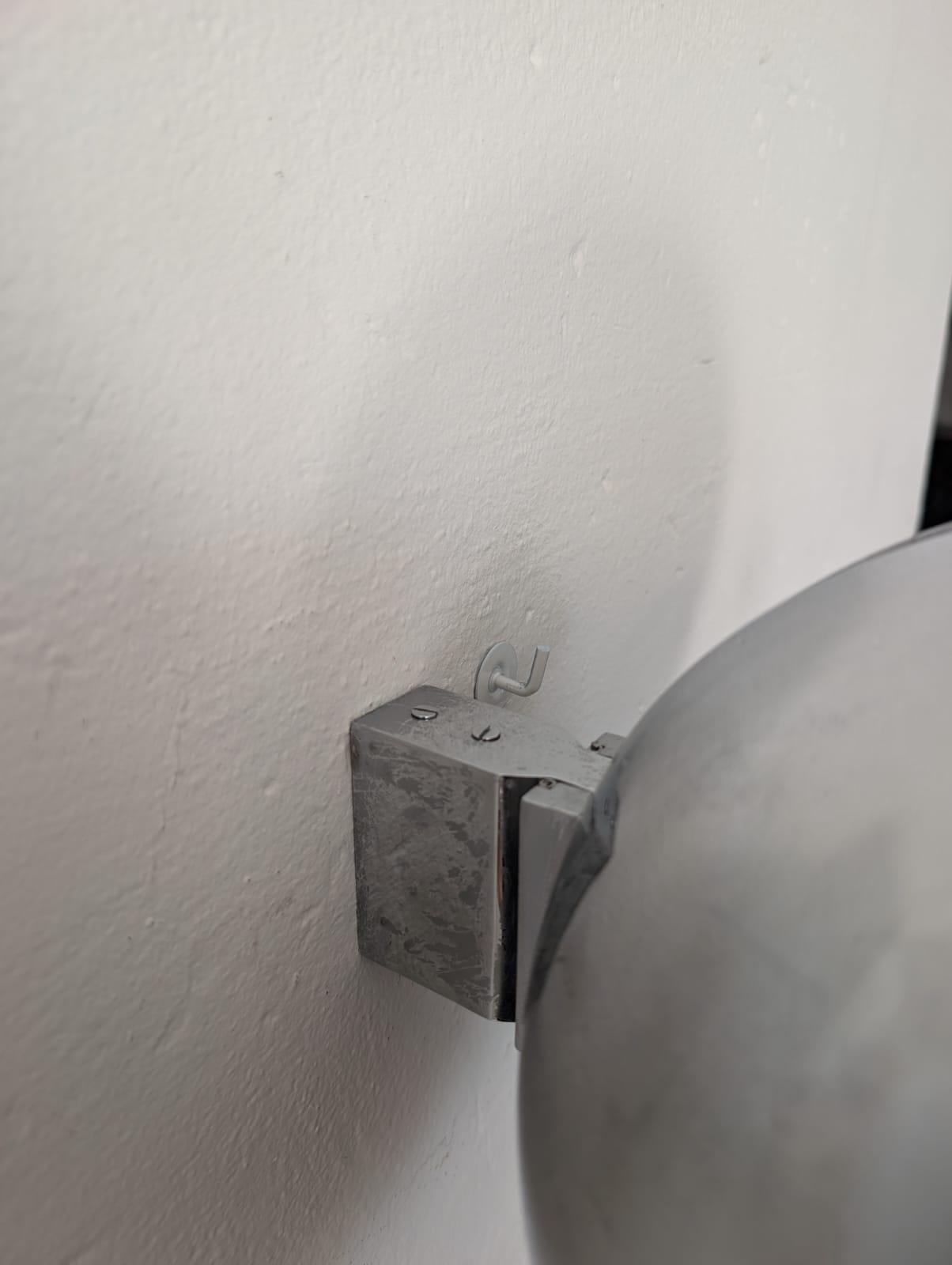 Fontana Arte’s Diaframma Sconce, 60s in vendita 2