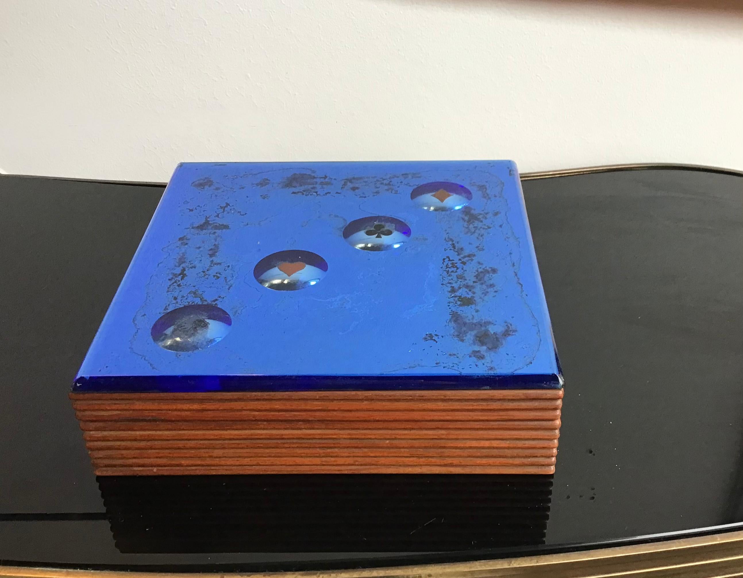 Blaue Spieldose aus verspiegeltem Glas und Holz von Fontana Arte, 1950, Italien im Angebot 1