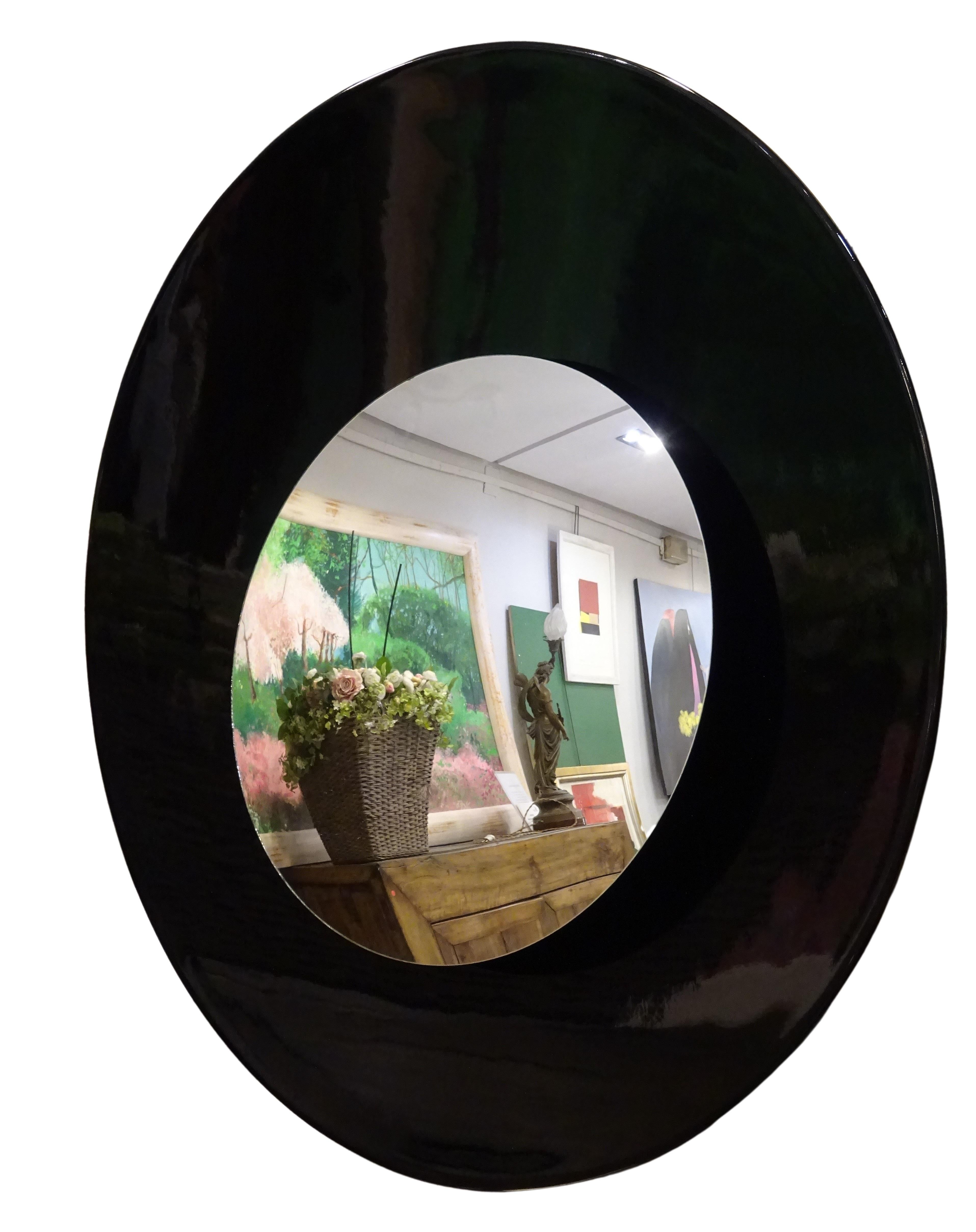 Fontana Arte Style Black Convex Italian Mirror, Fiberglass, 70s 3