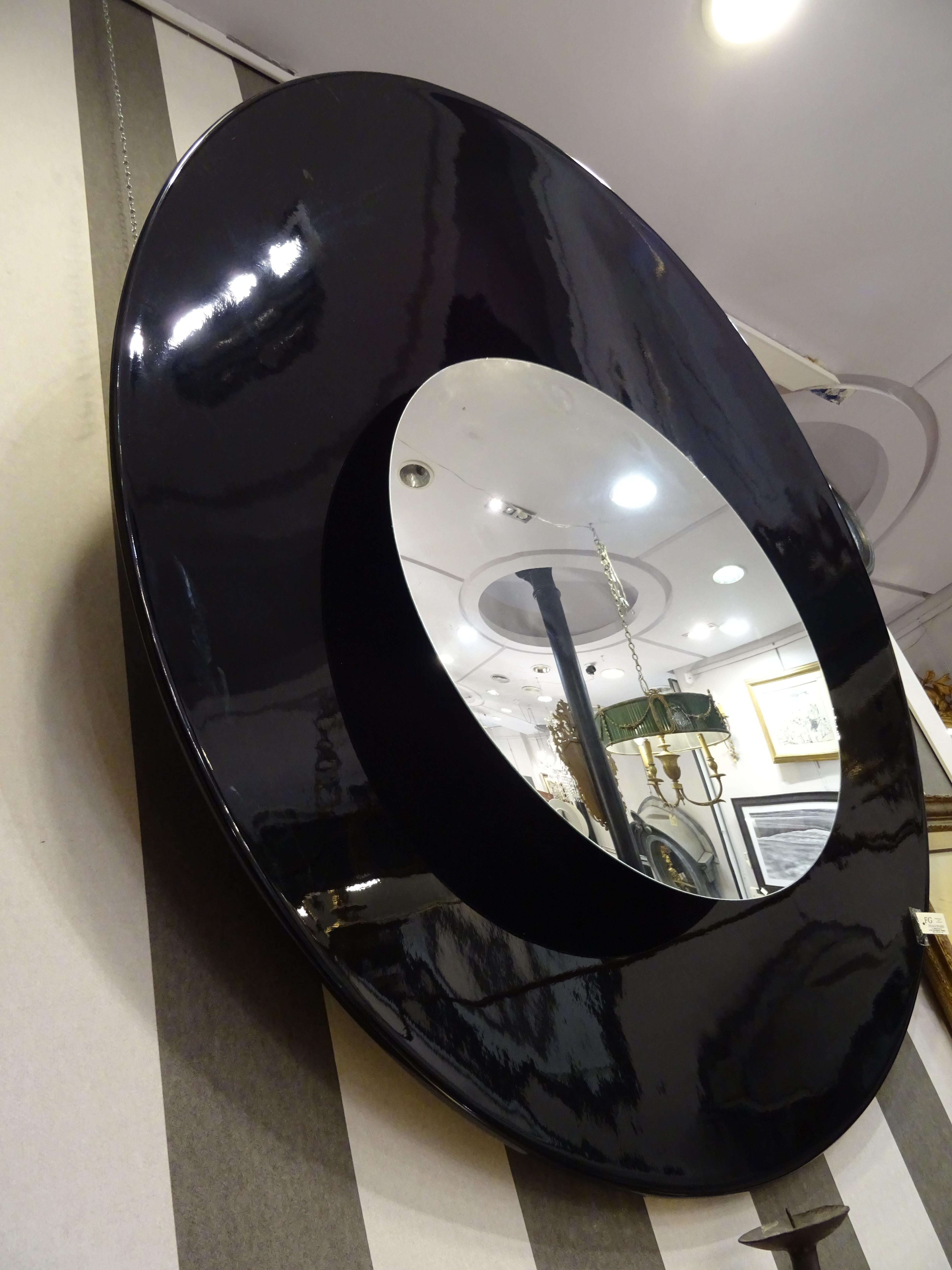 Mid-Century Modern Fontana Arte Style Black Convex Italian Mirror, Fiberglass, 70s