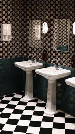 Fontana Nero Mezzanotte Wallpaper - Racconti collection