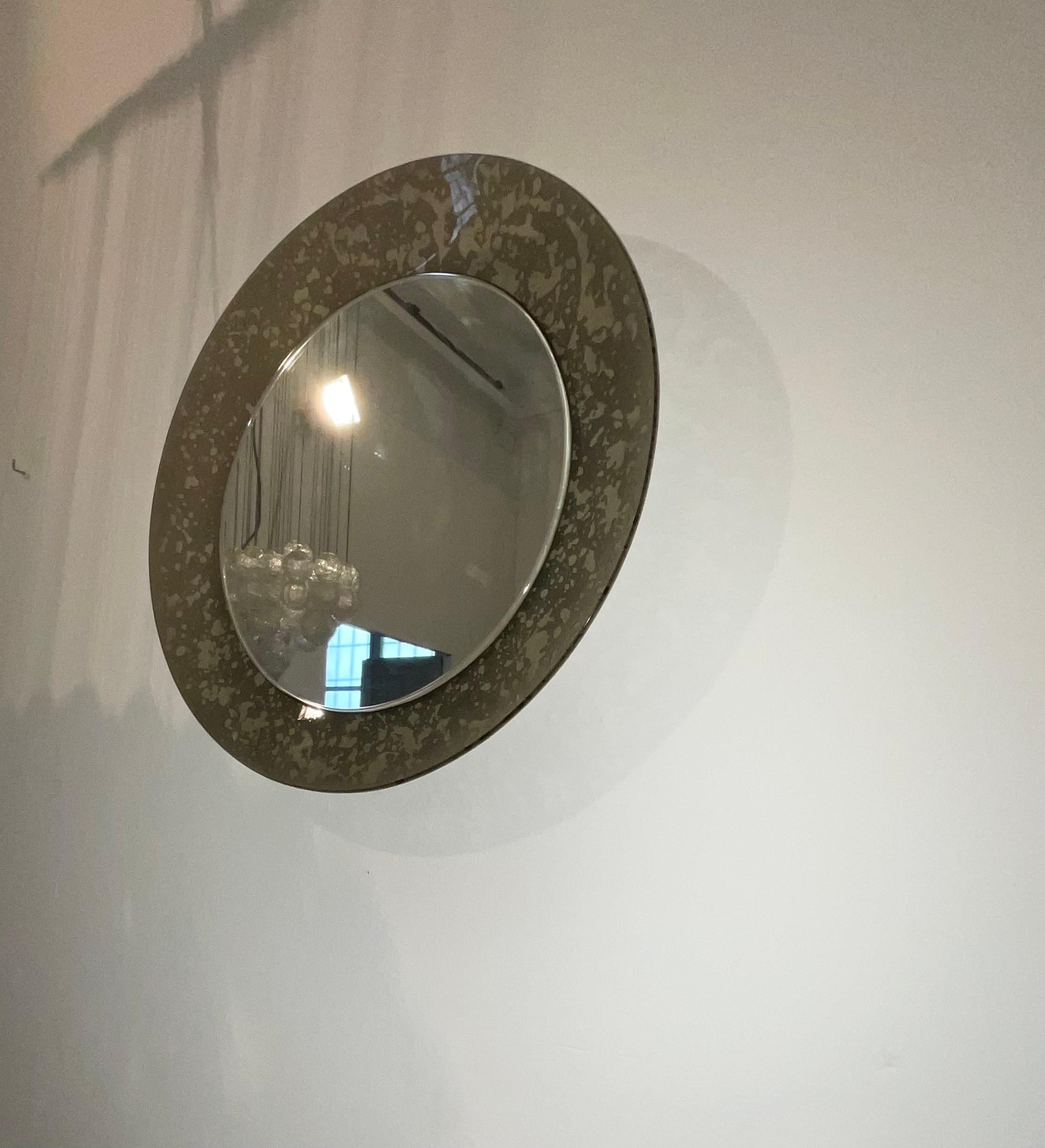 FONTANARTE - Erwing BURGER - Hanging mirror - curved and etched glass. For Sale 3