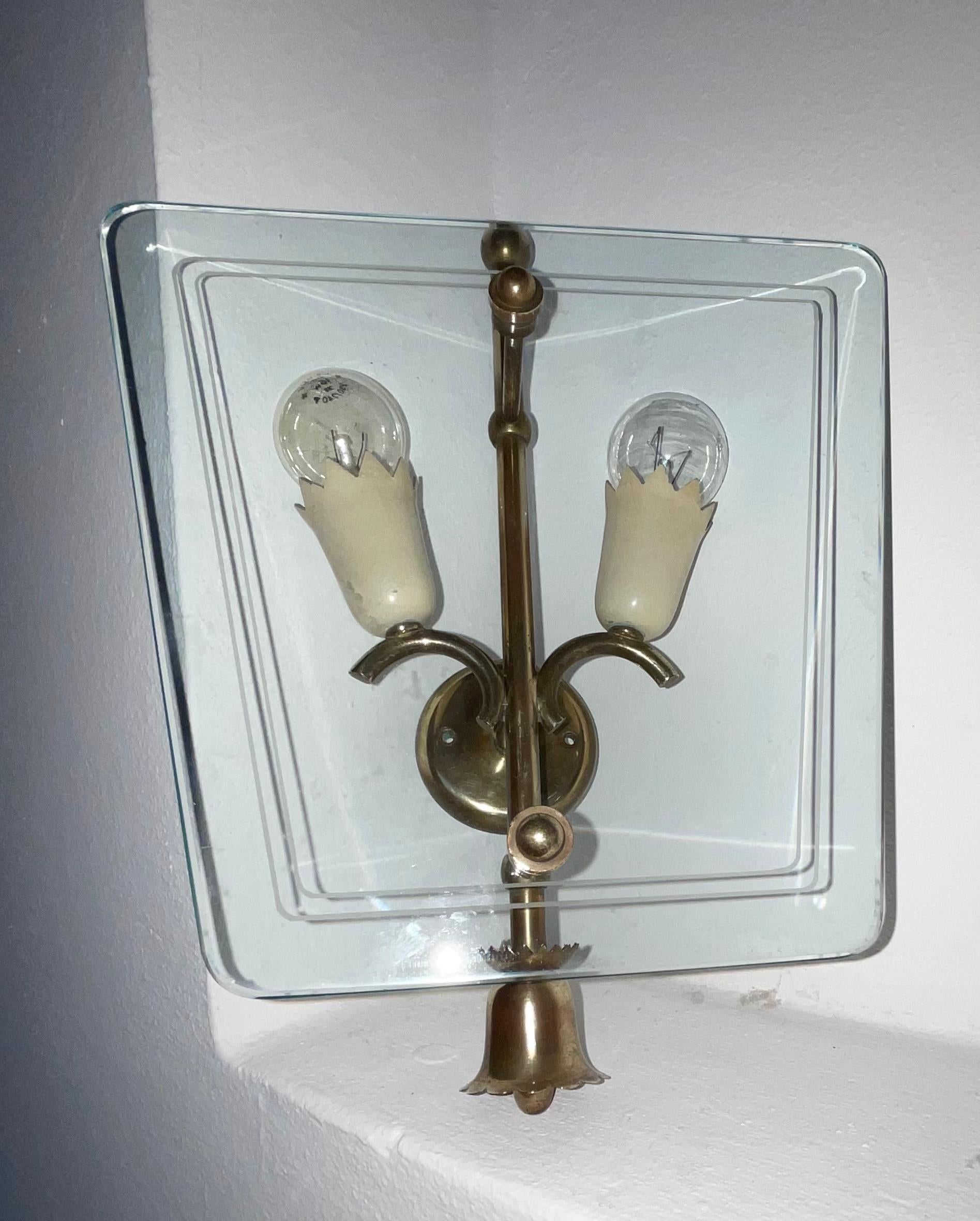 Mid-Century Modern Fontanarte - Pietro Chiesa - Pair of wall sconces - 1950s For Sale