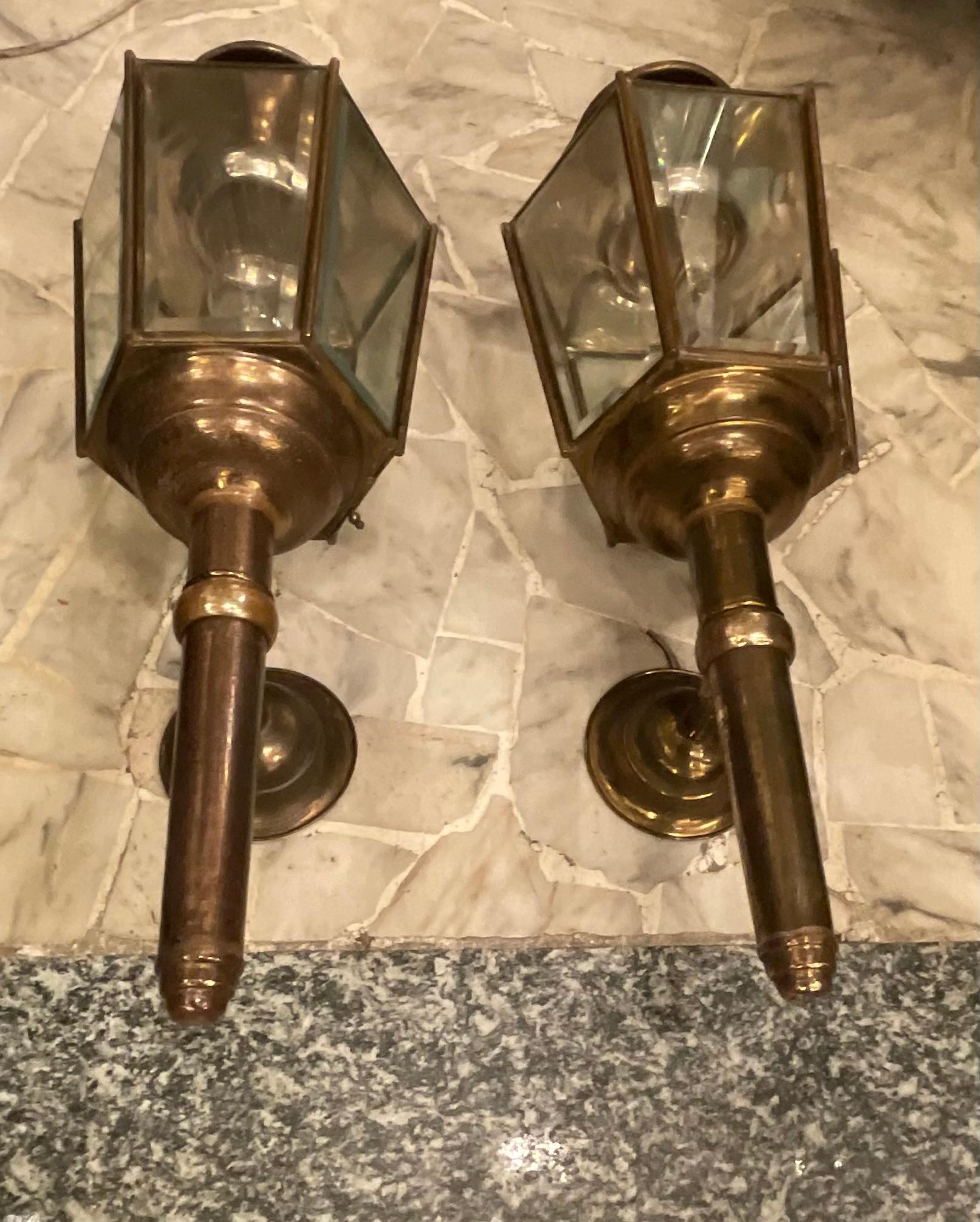 Mid-Century Modern FONTANARTE - Peter Church - Great Couple  of wall sconces - 1950 For Sale