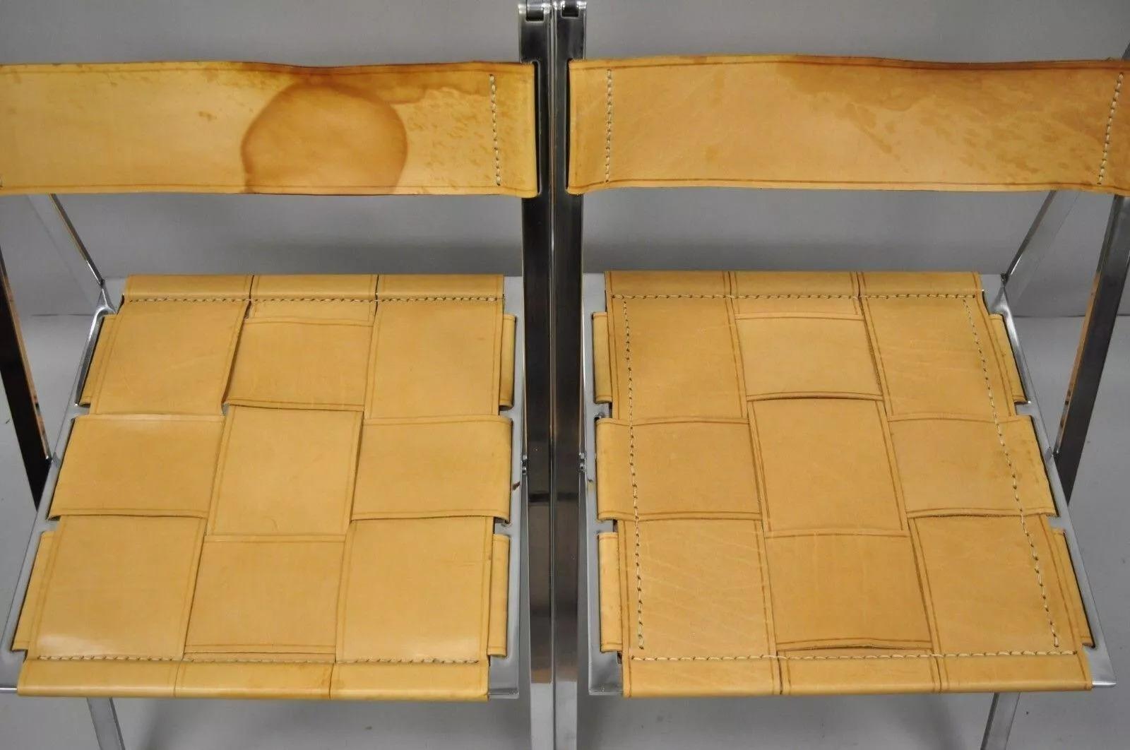 Sconosciuto Fontoni & Geraci Sedie moderne italiane cromate e in pelle Elios Foldes (B) - Coppia in vendita