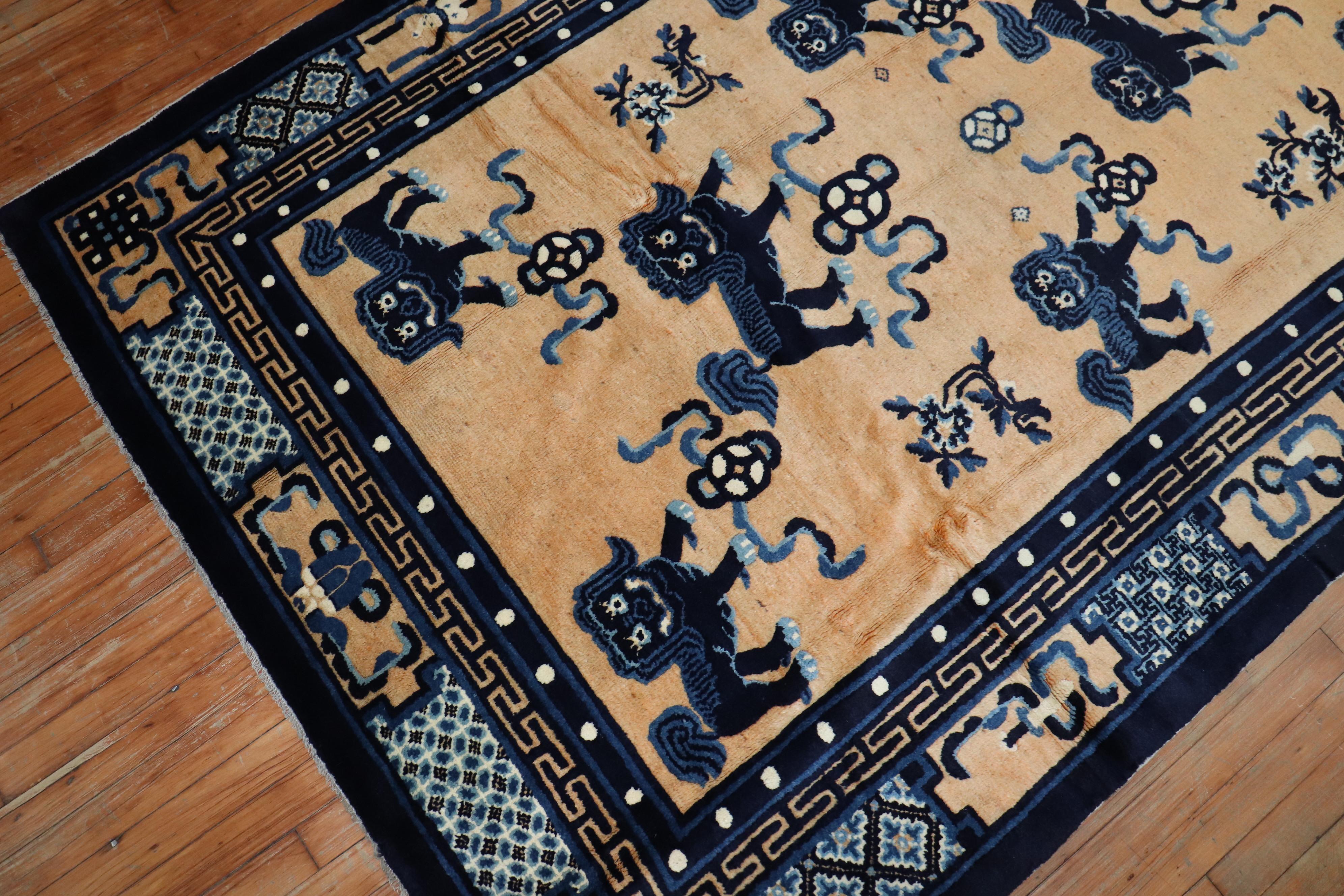 Foo Dog Pictorial Chinese 20th Century Wool Rug In Good Condition For Sale In New York, NY