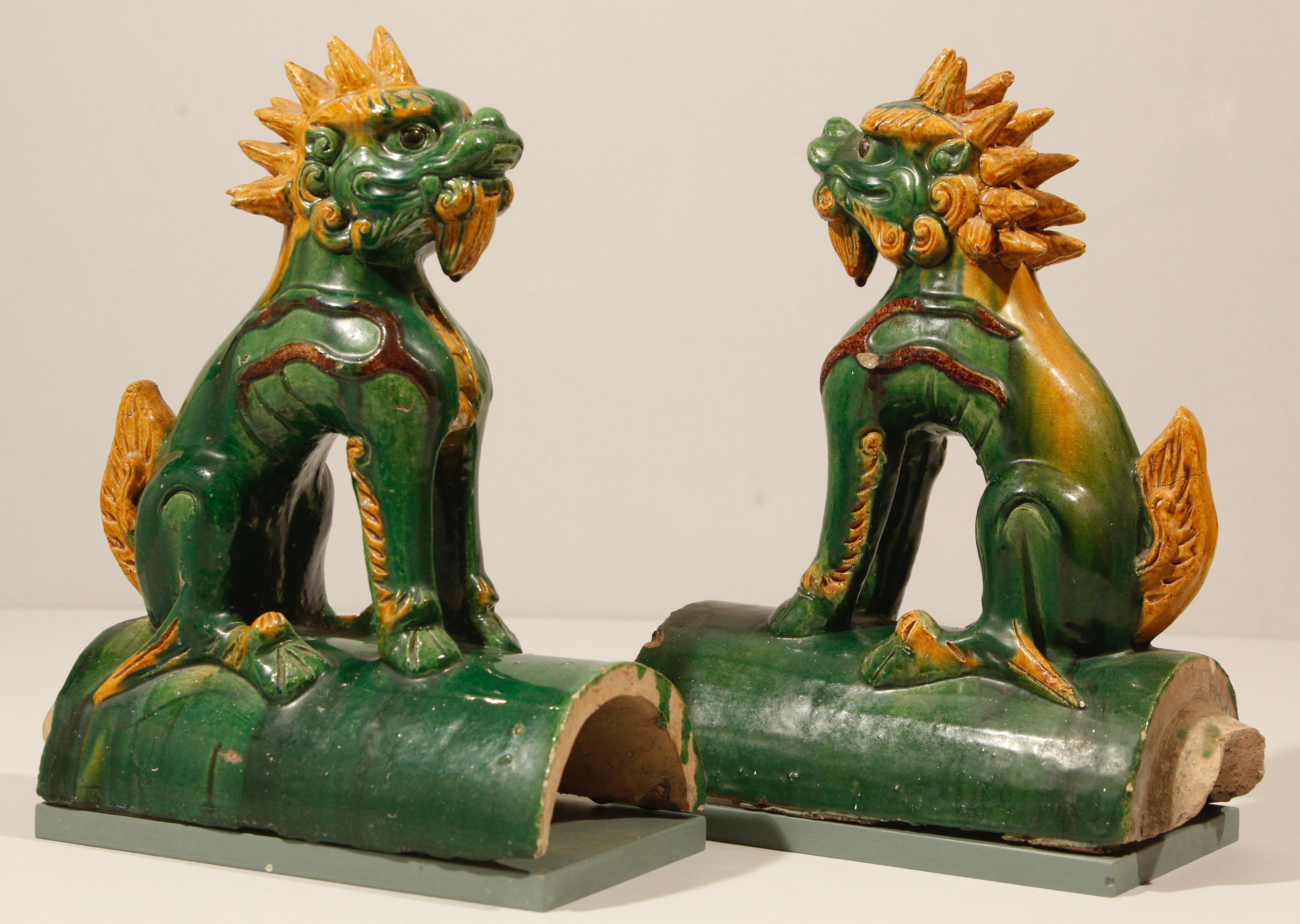 Ming Foo Dogs Chinese Sancai Architectural Roof Tiles For Sale