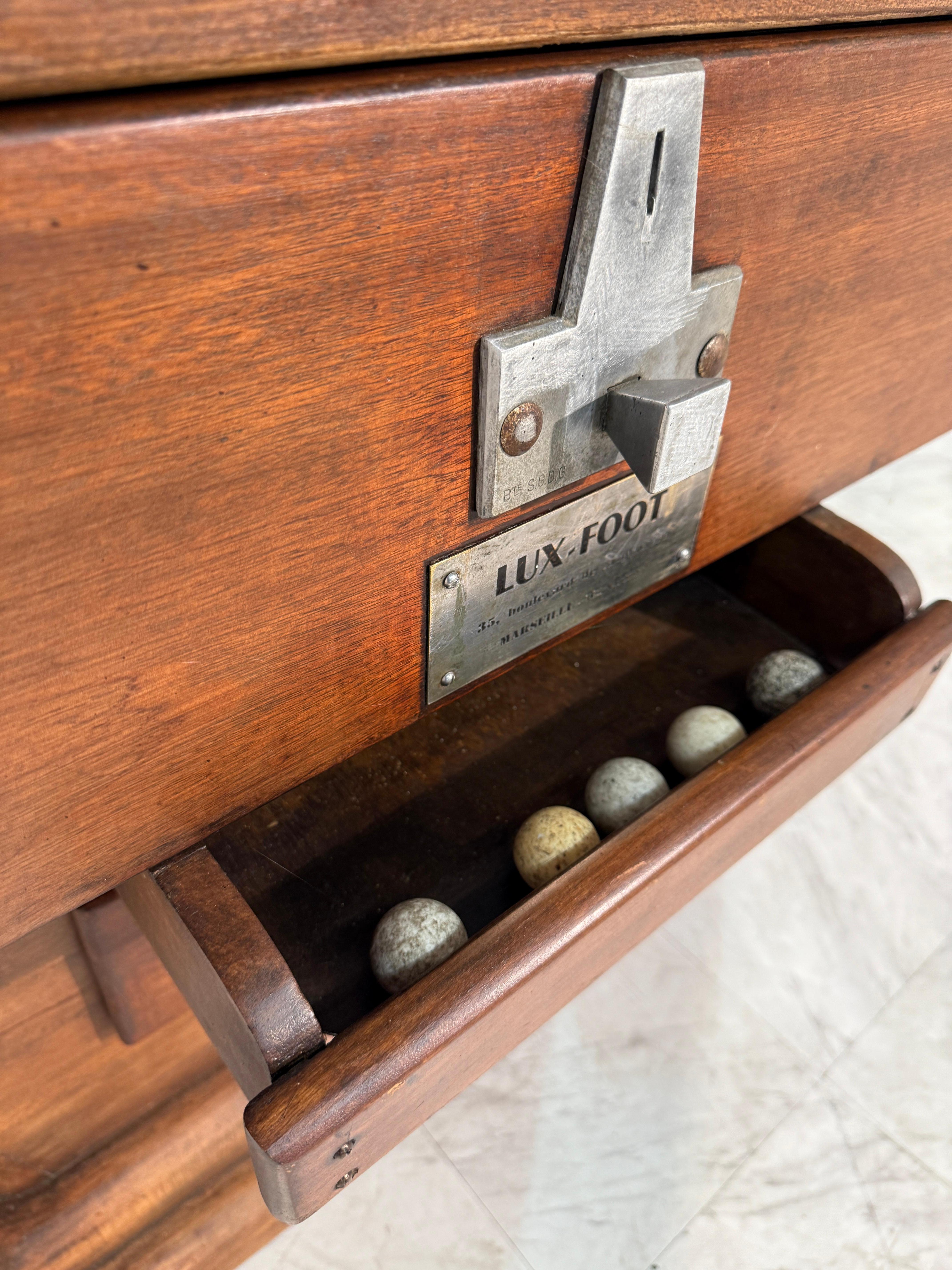 Foosballtisch von Lux-Foot. Frankreich 1950/60 (Mitte des 20. Jahrhunderts) im Angebot
