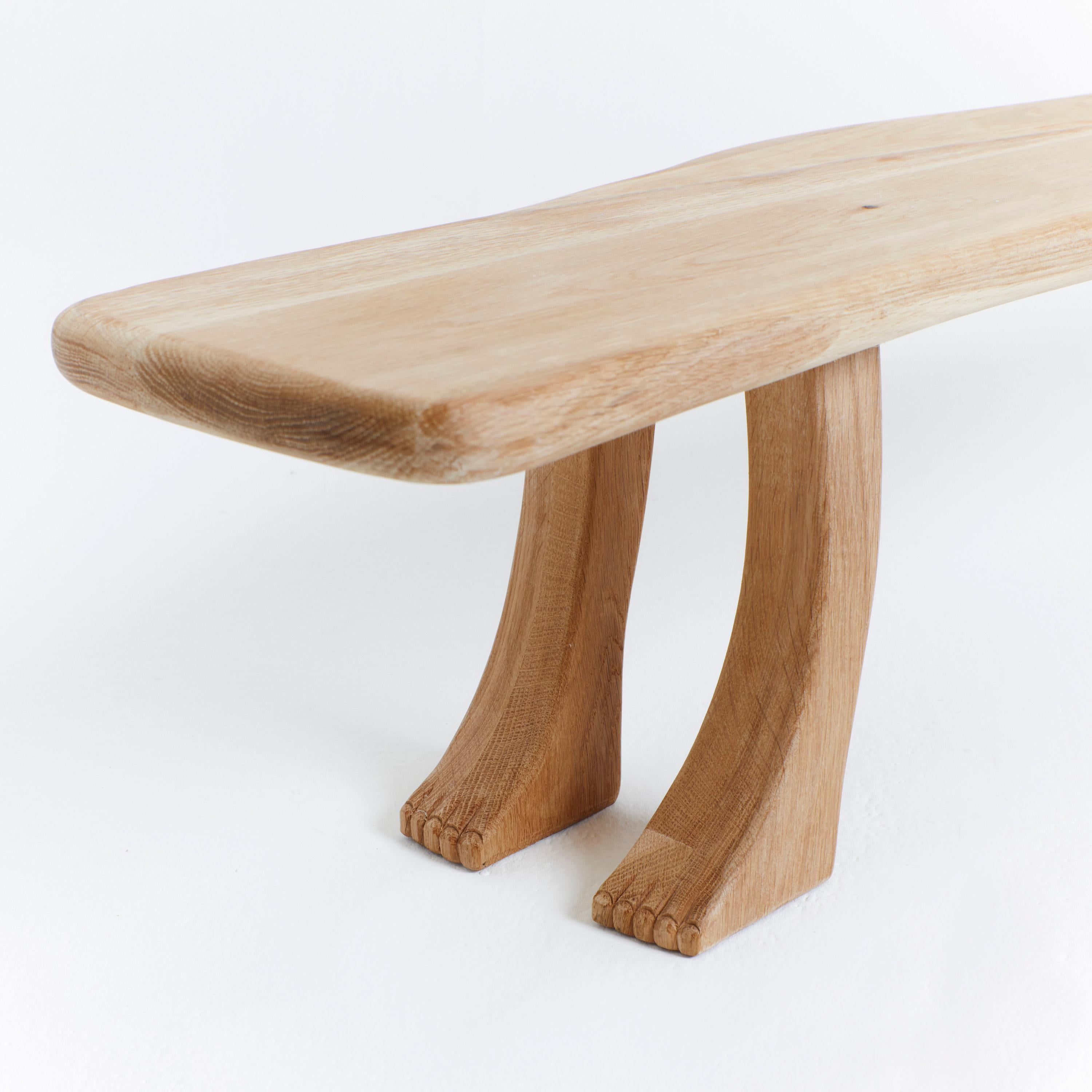 Chêne Banc à pieds par Project 213A en vente