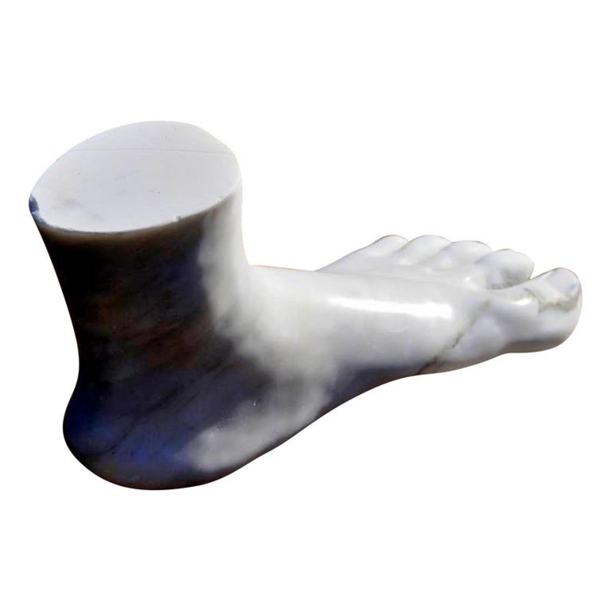 Hand-Crafted Foot in Carrara Marble Late 19th Century For Sale