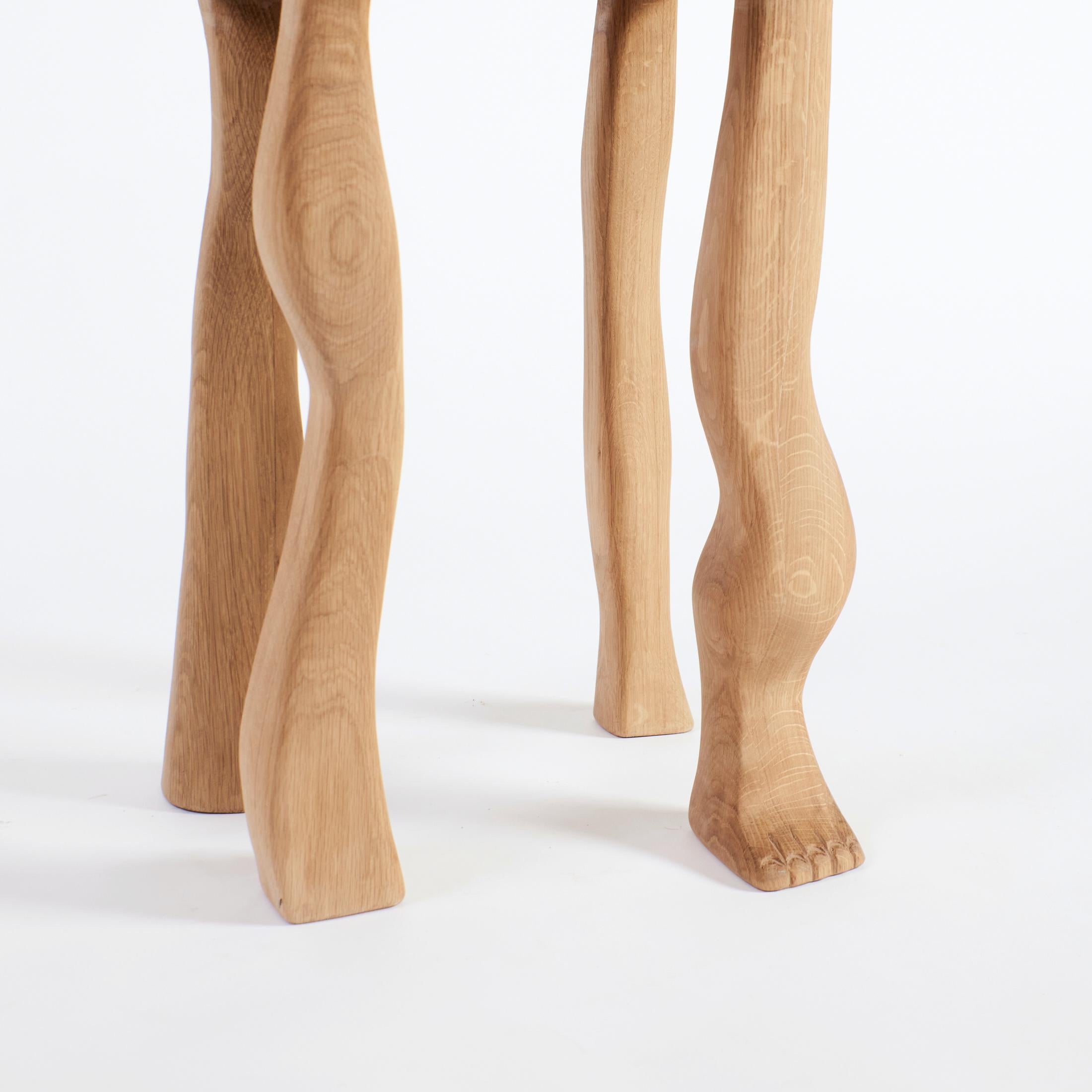 Table d'appoint à pieds avec tiroir par Project 213A en vente 6