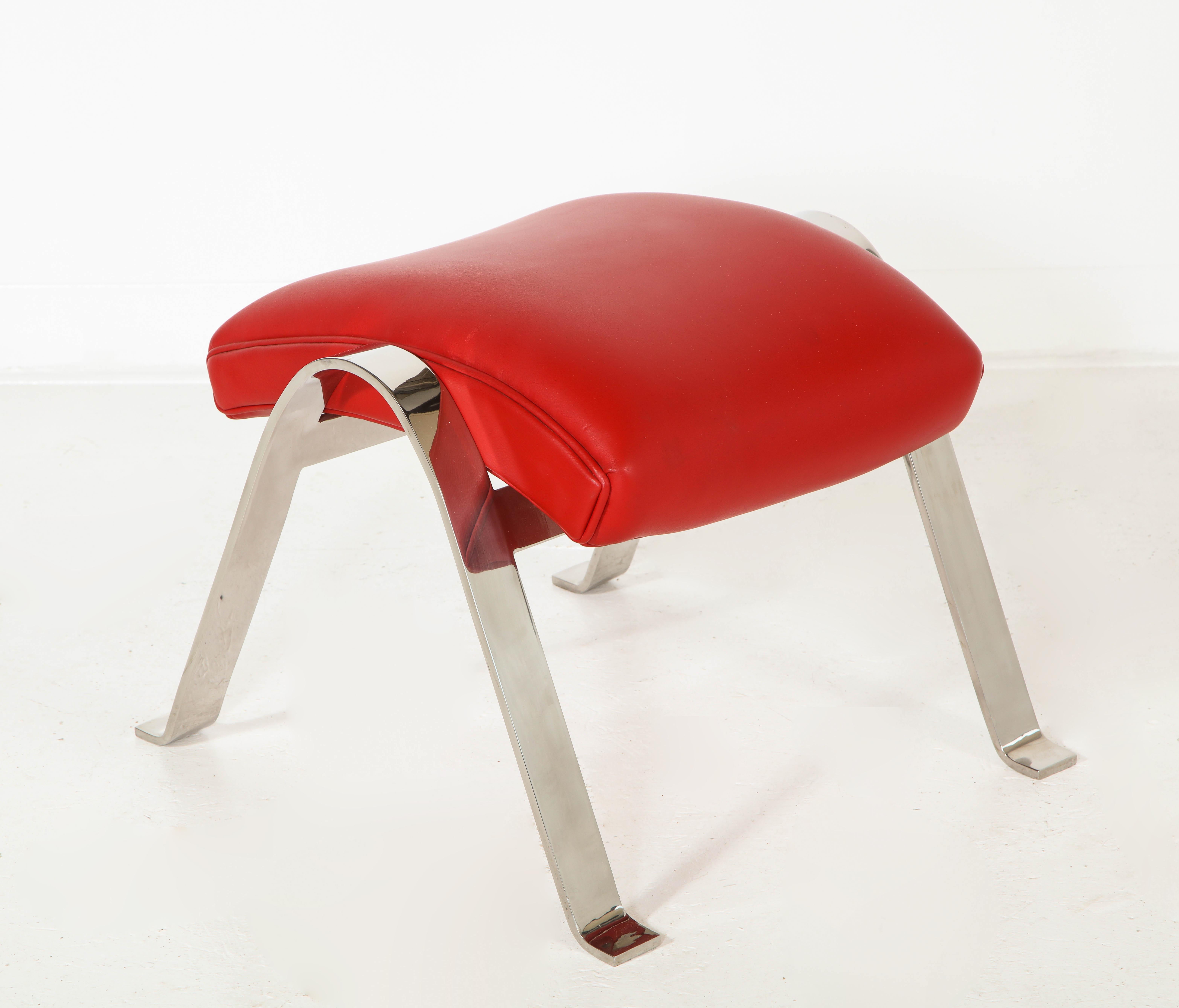 Foot Stool in Red Offered by Vladimir Kagan Design Group For Sale 2