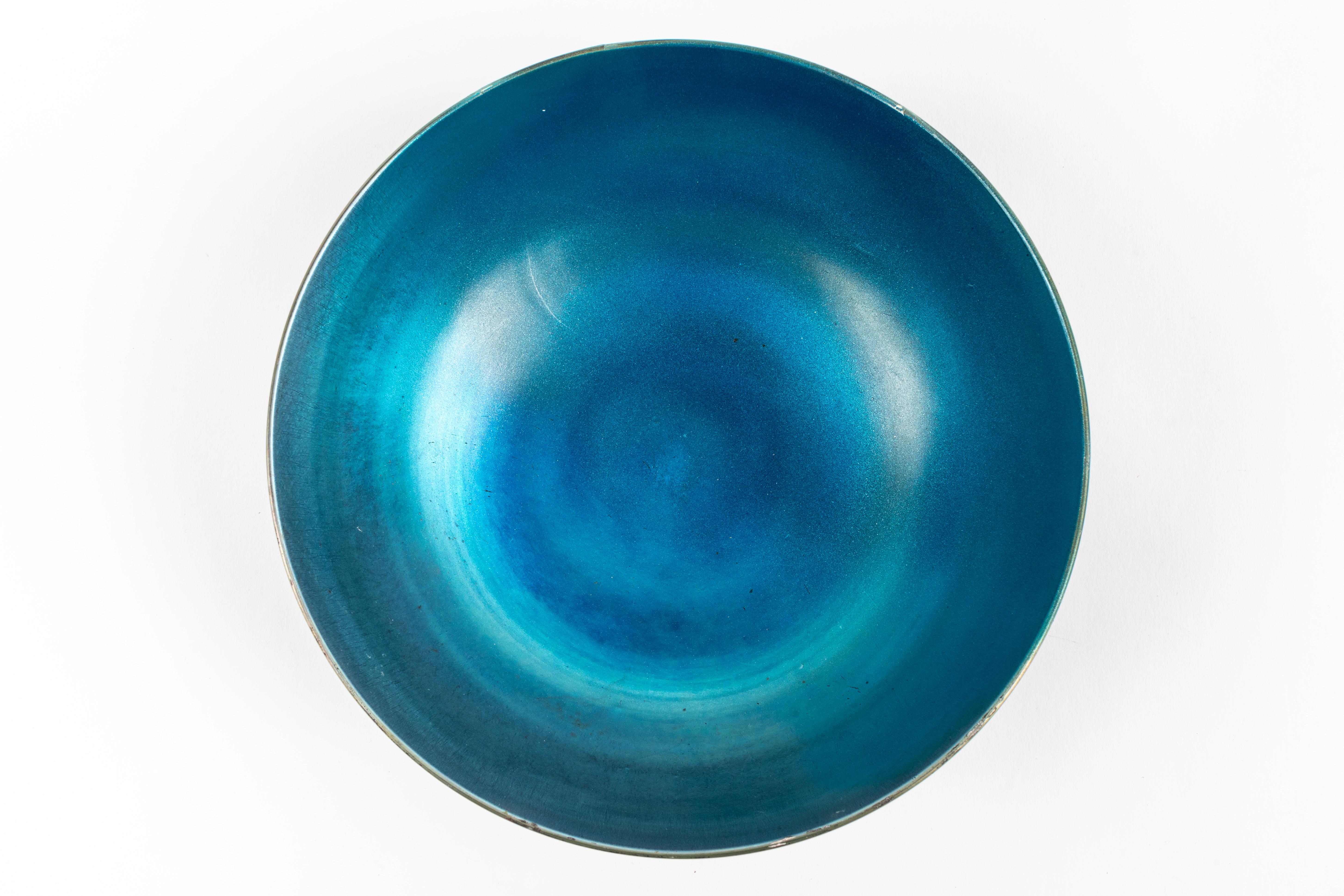 Footed Blue Steuben Aurene Bowl by Frederick Carder In Good Condition In Palm Desert, CA