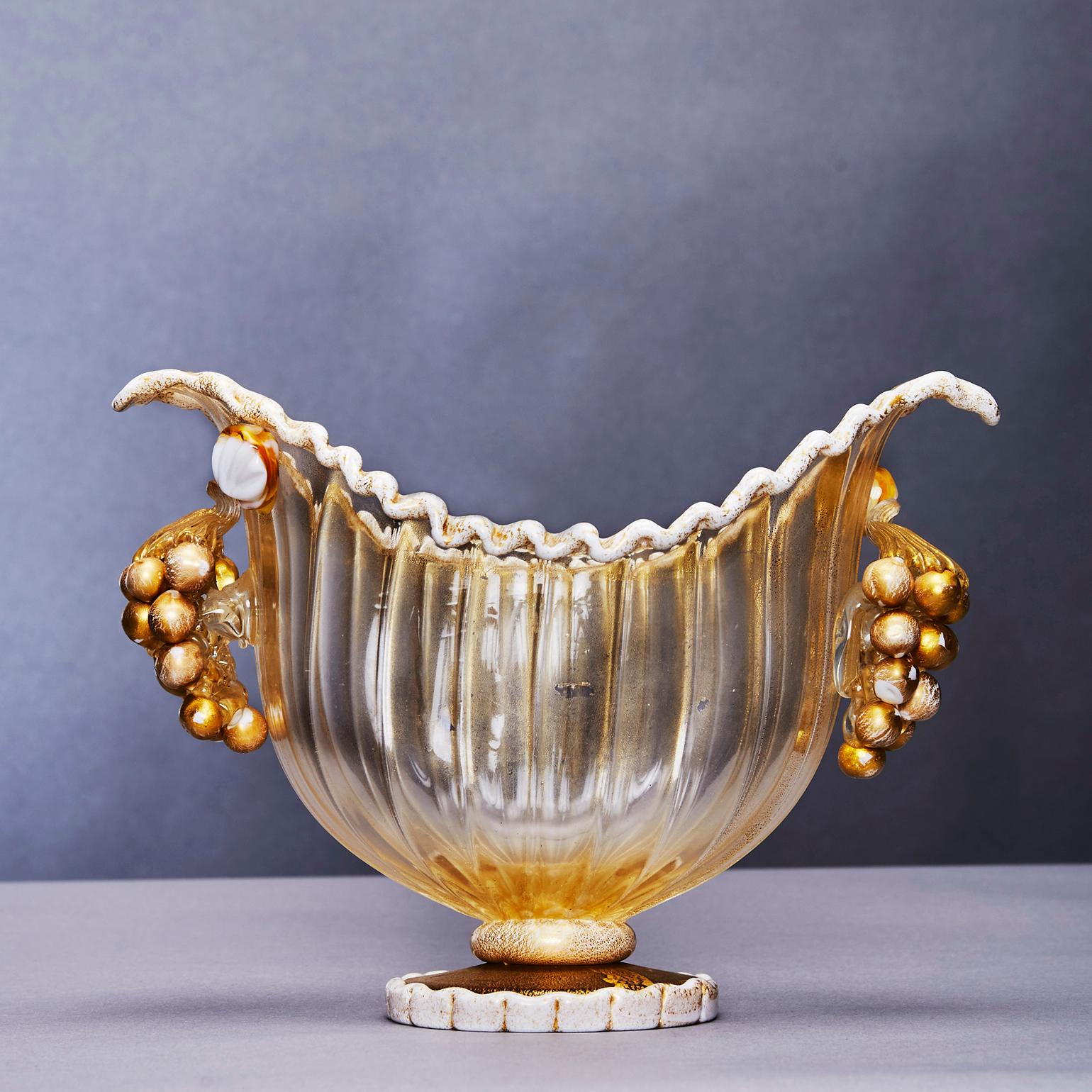 Mid-Century Modern Footed Bowl Gold Leaf and Grapes, Ercole Barovier for Barovier Toso & Co 1949 For Sale