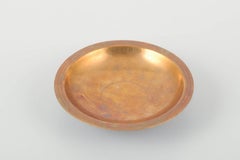 Footed bronze bowl in a classic form. Art Deco style, ca. 1940s