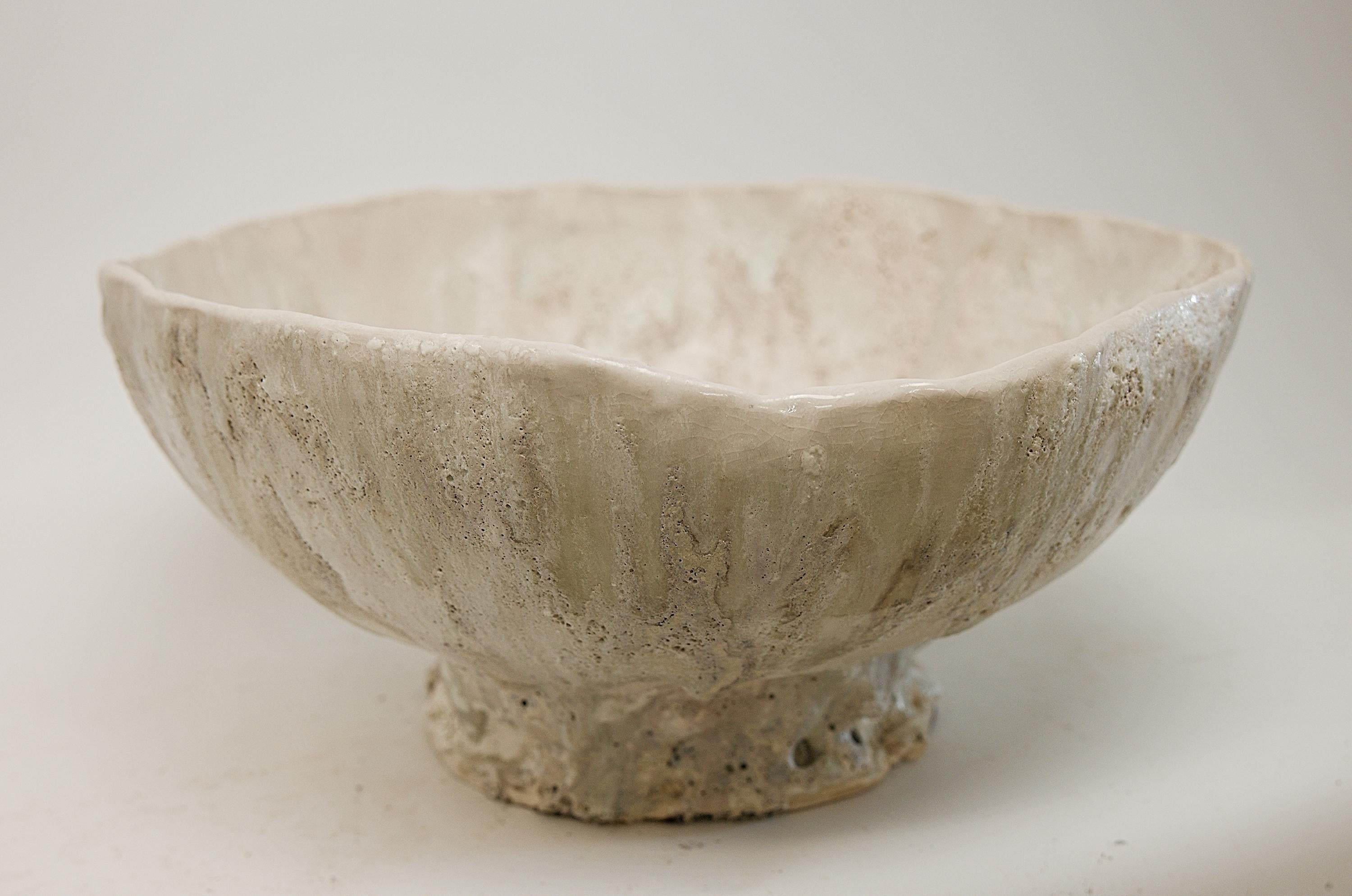 XXIe siècle et contemporain Footed  Large Low Stoneware Planter Bowl Vessel en vente