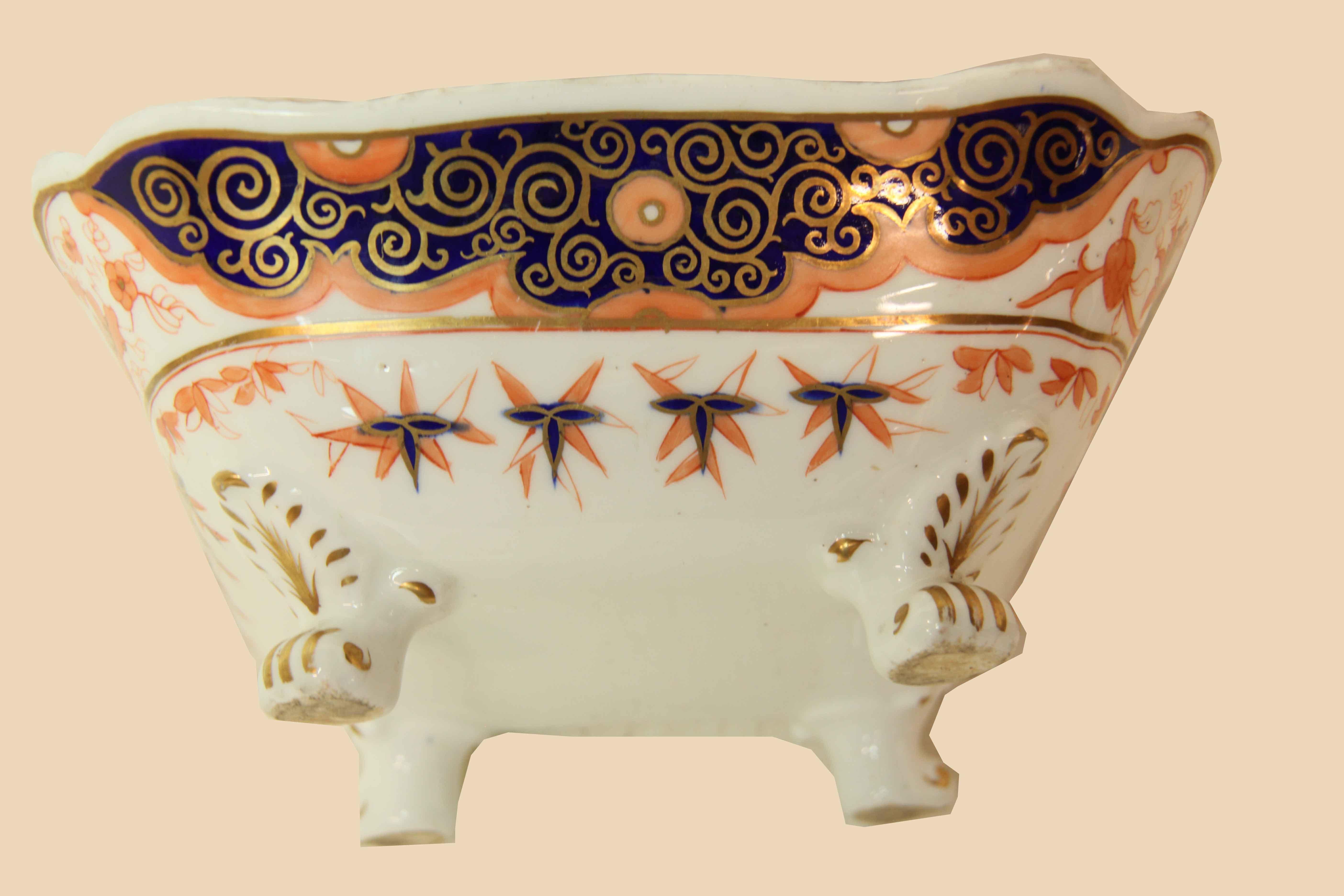 Footed Staffordshire Bowl In Good Condition For Sale In Wilson, NC