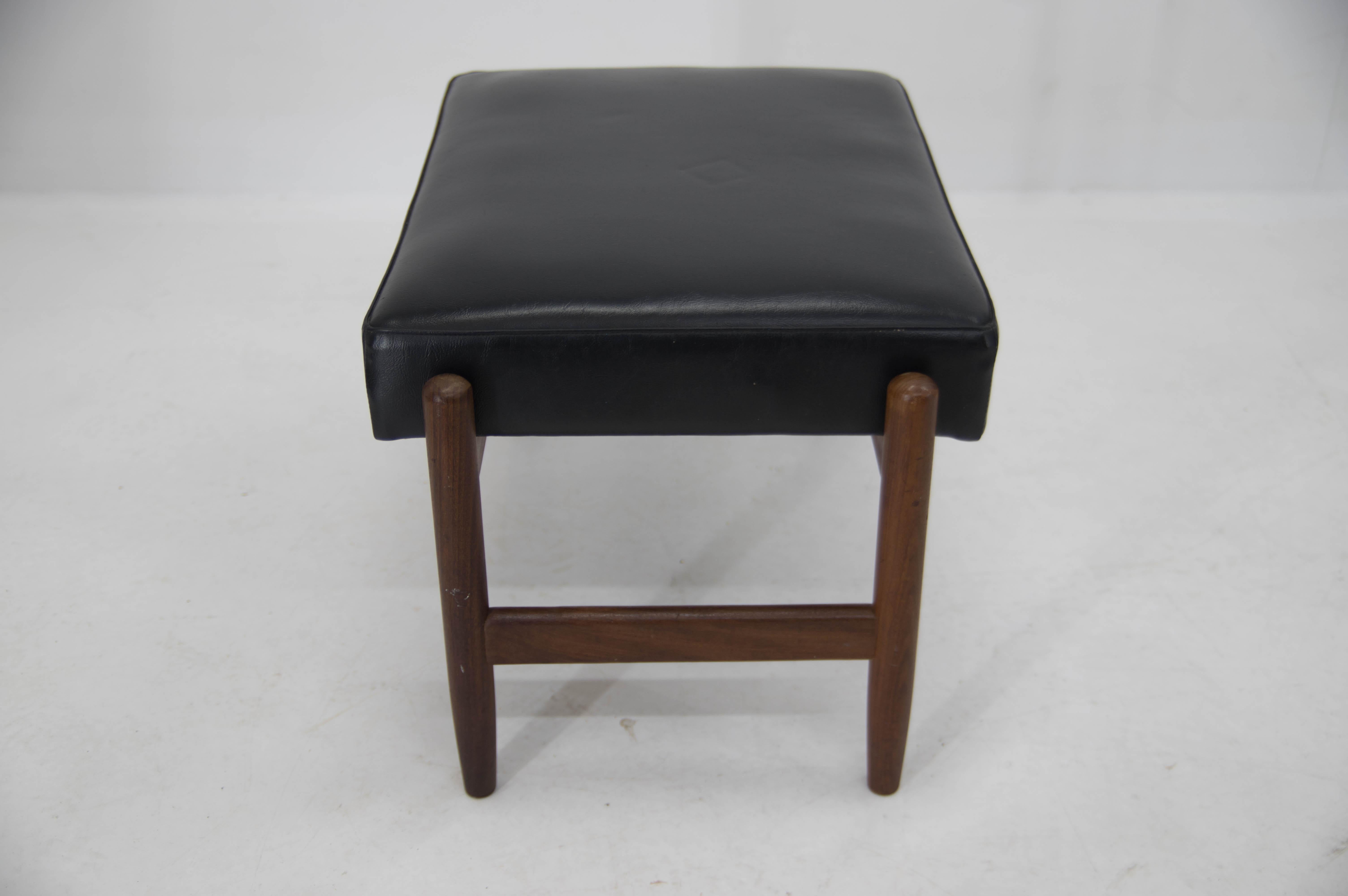 Danish Footrest or Stool in Teak and Black Leather, Denmark, 1960s