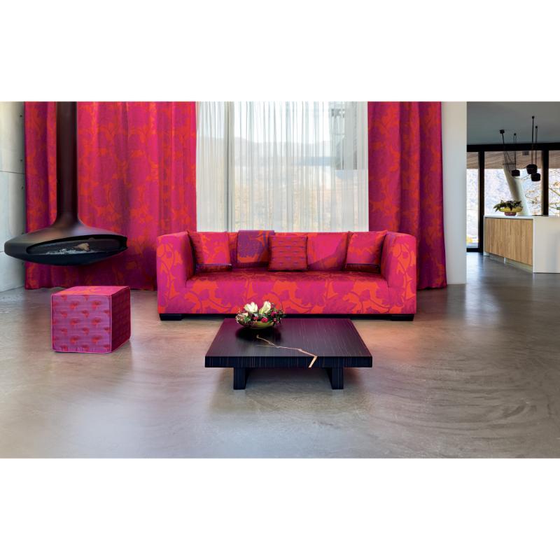 Reposapiés Peonia 157 en Nuevo estado para la venta en Cadorago, CO