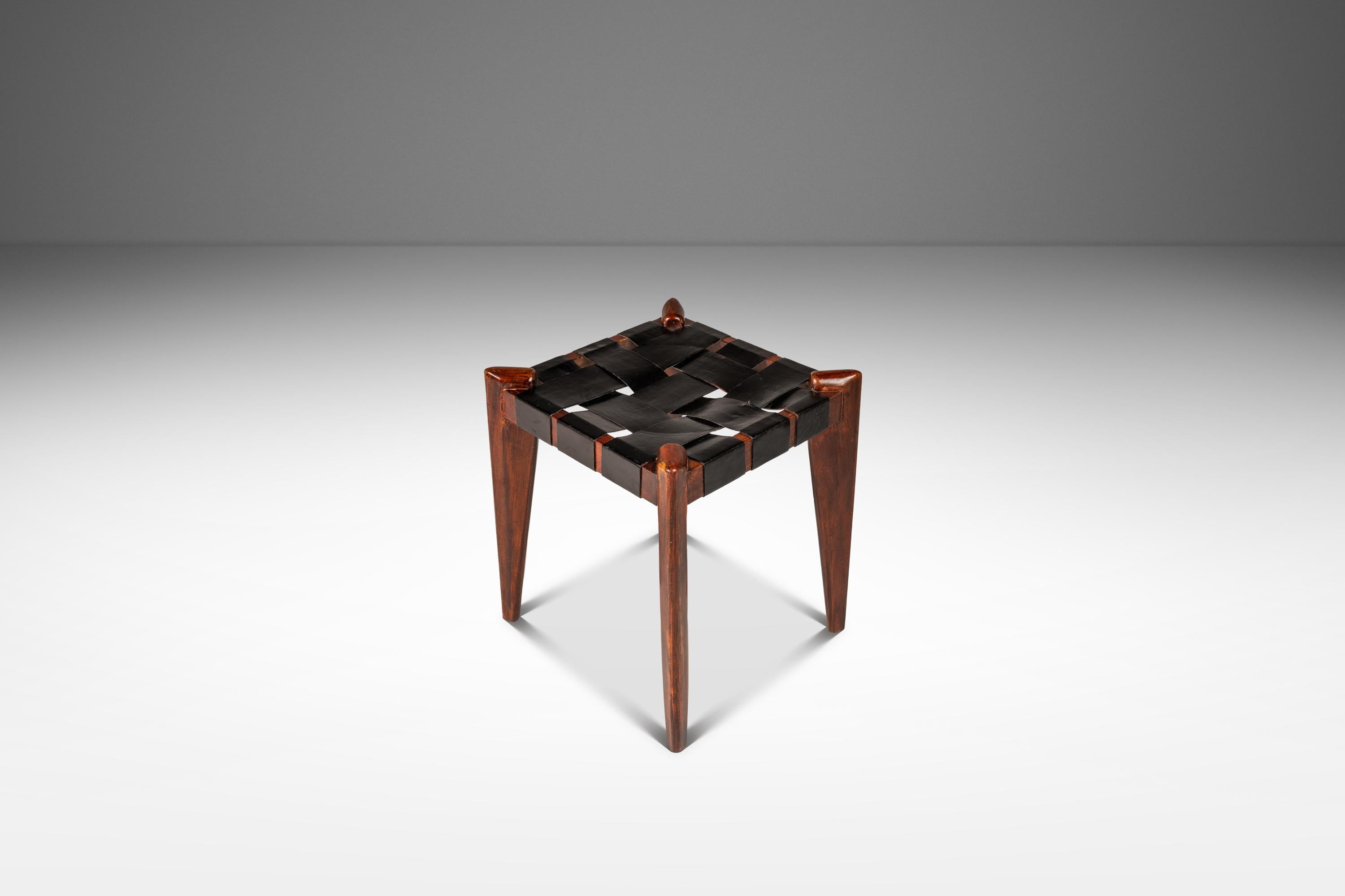 Footstool / Ottoman in Solid Teak & Leather by Edmond J. Spence, USA, c. 1950s In Good Condition For Sale In Deland, FL
