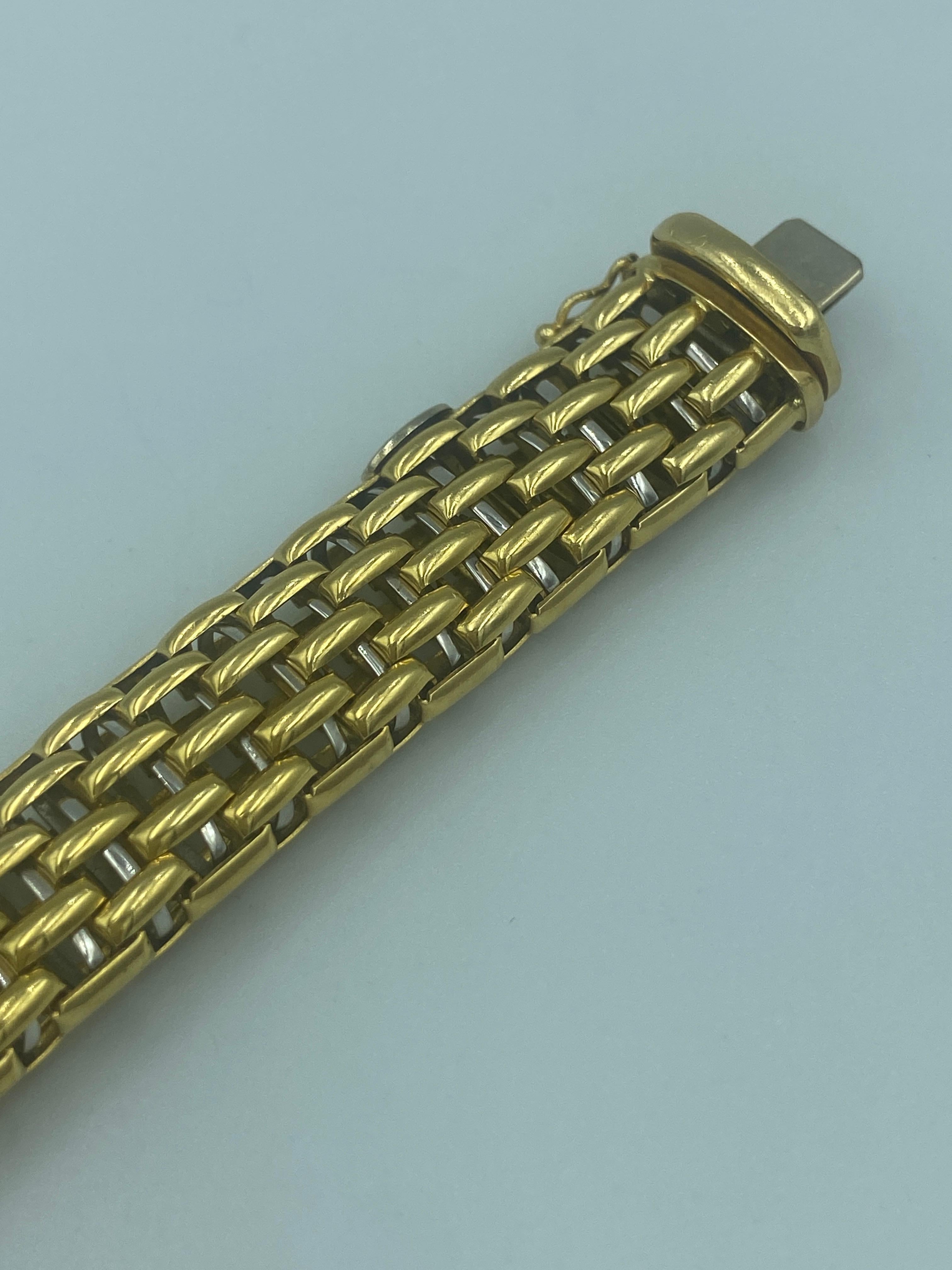 Contemporary Fope 18k gold latticework bracelet, part of set with necklace sold separately For Sale