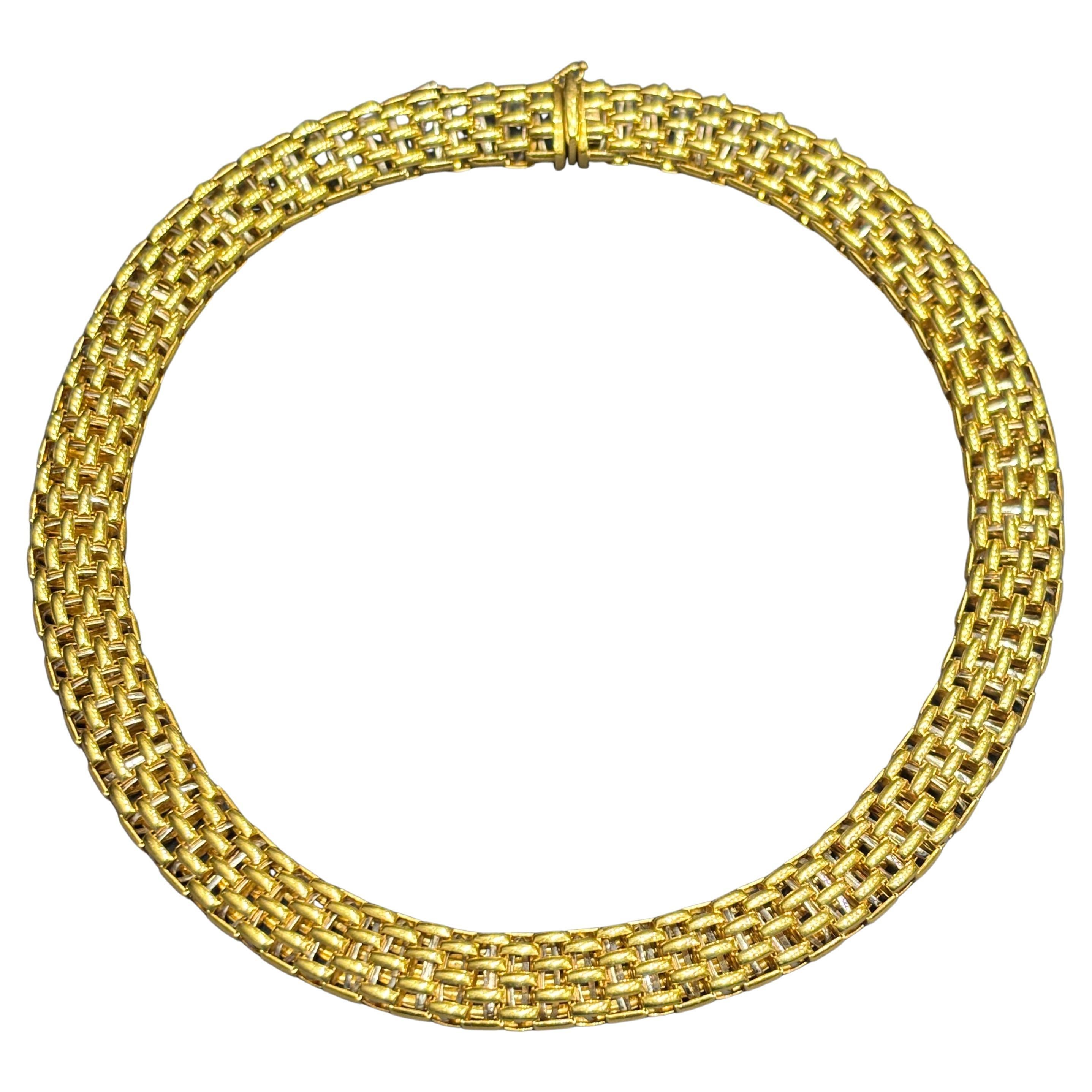 Fope 18k gold latticework necklace, part of set with bracelet listed separately