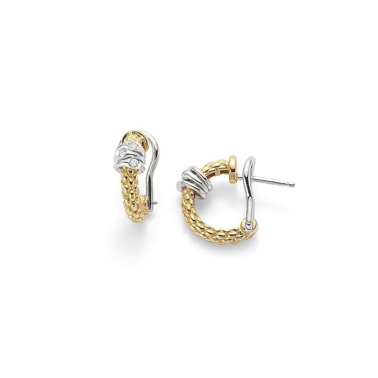 These elegant 18ct yellow gold FOPE earrings are part of the Prima collection and feature a diamond set 