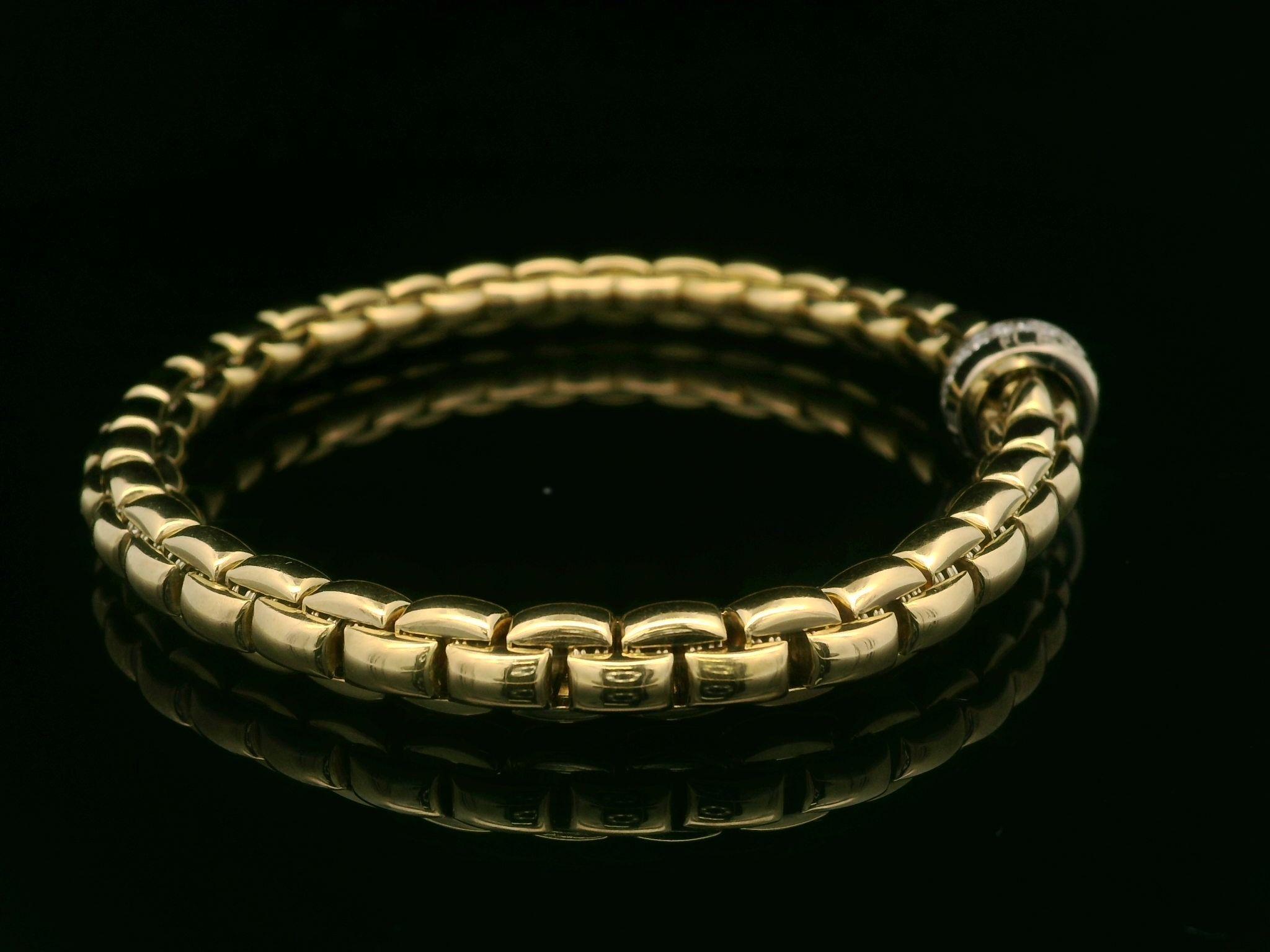Brilliant Cut Fope 18k Yellow Gold 0.15ctw Diamond Flex It Stretch Slip On Rondell Bracelet