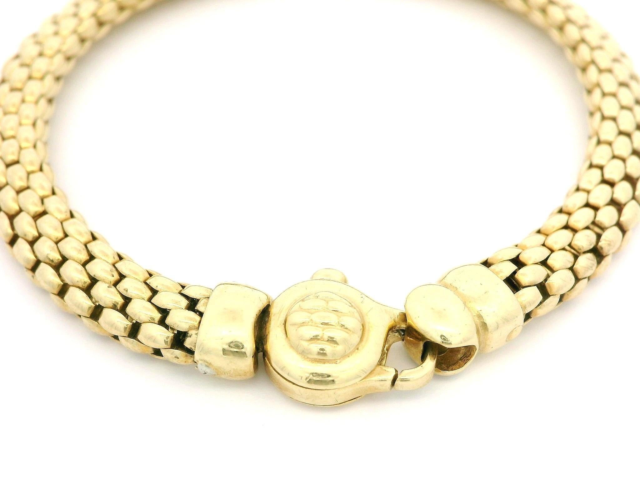 Fope 18k Yellow Gold Mesh Interlocking Tube Bracelet w/ Custom Lobster Clasp In Excellent Condition In Montclair, NJ