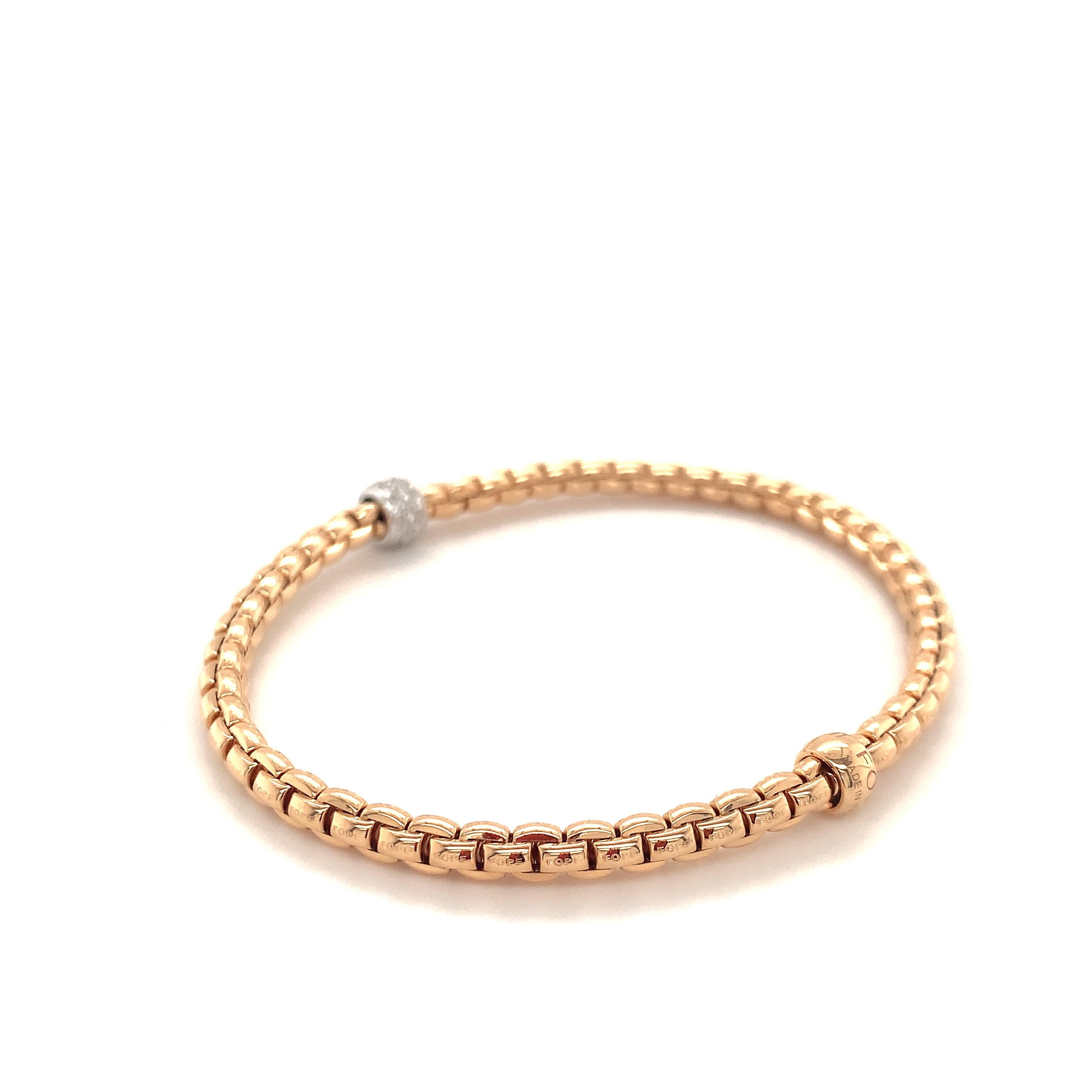 Fope Bracelet 18K Rose Gold with Gold Diamonds Rondel/ Medium / 733B 2