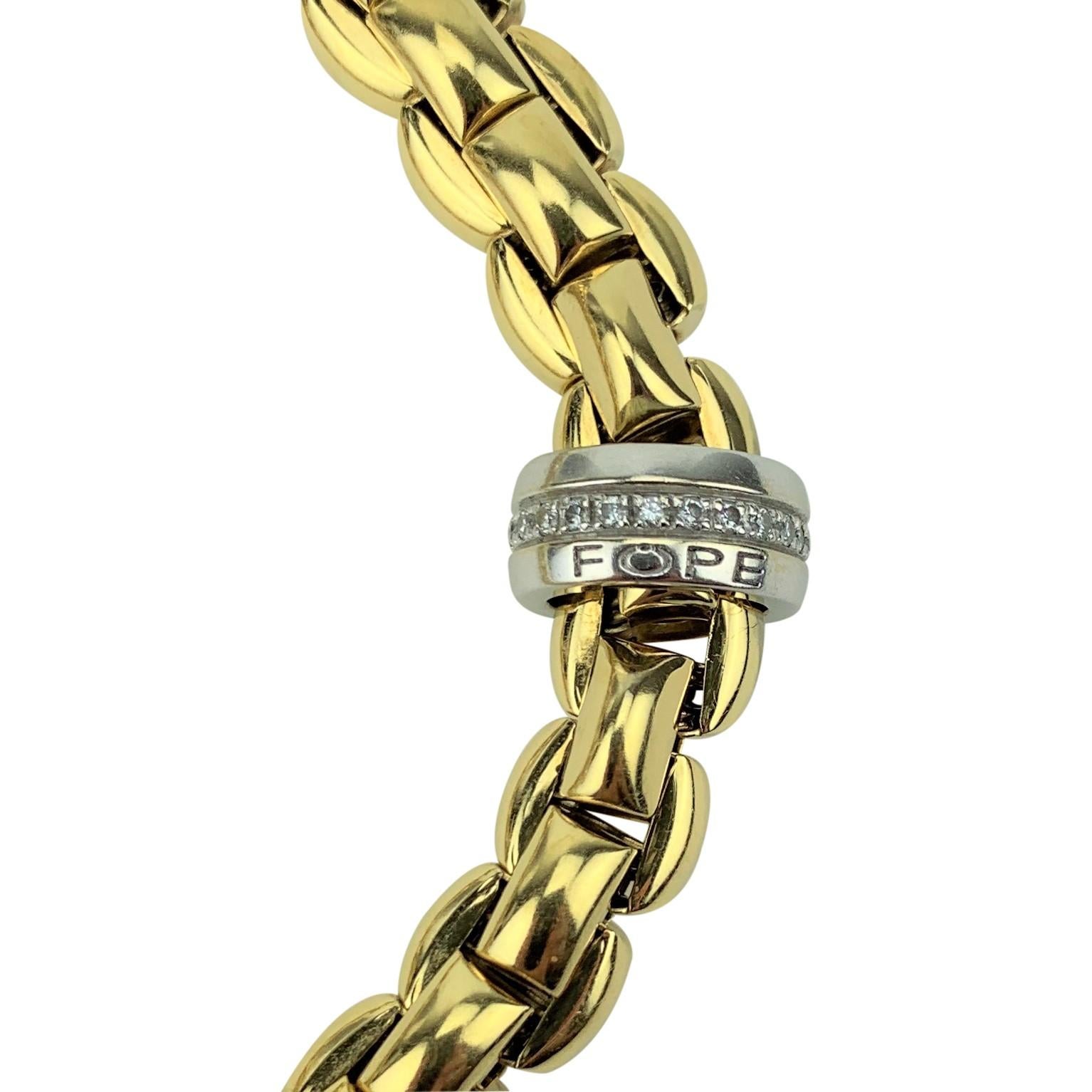 Women's Fope Flex It 18 Karat Yellow Gold and Diamond Bangle Bracelet